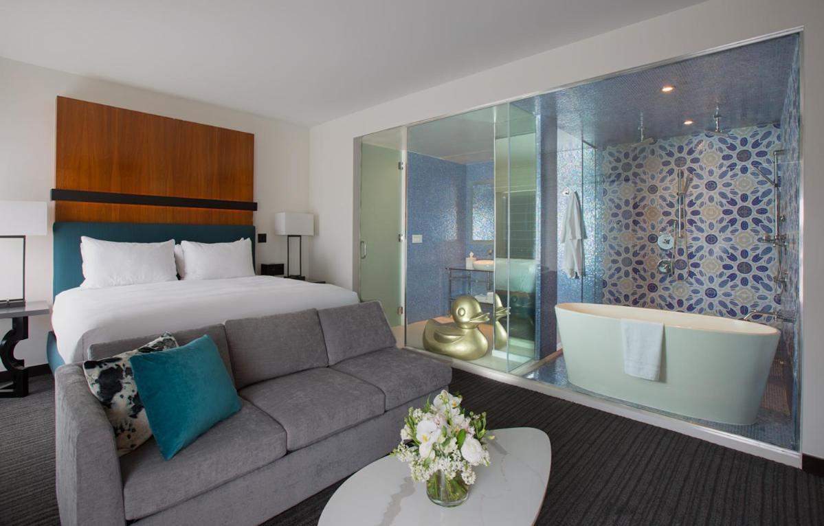 Andaz Sweet Suite