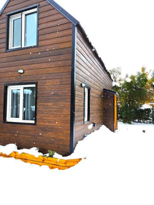 Two-Bedroom House photo 3