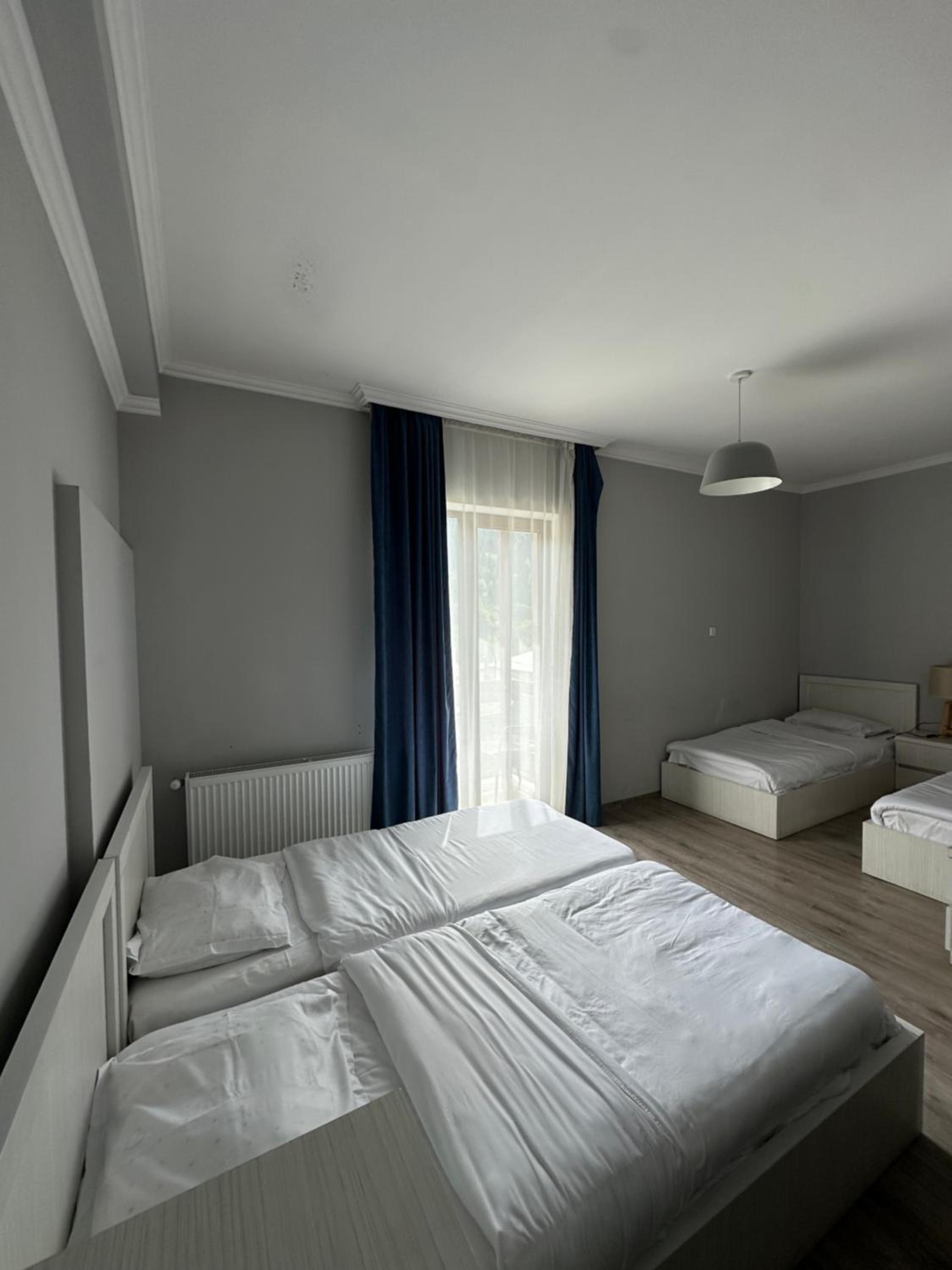 Quadruple Room with Private Bathroom photo 1