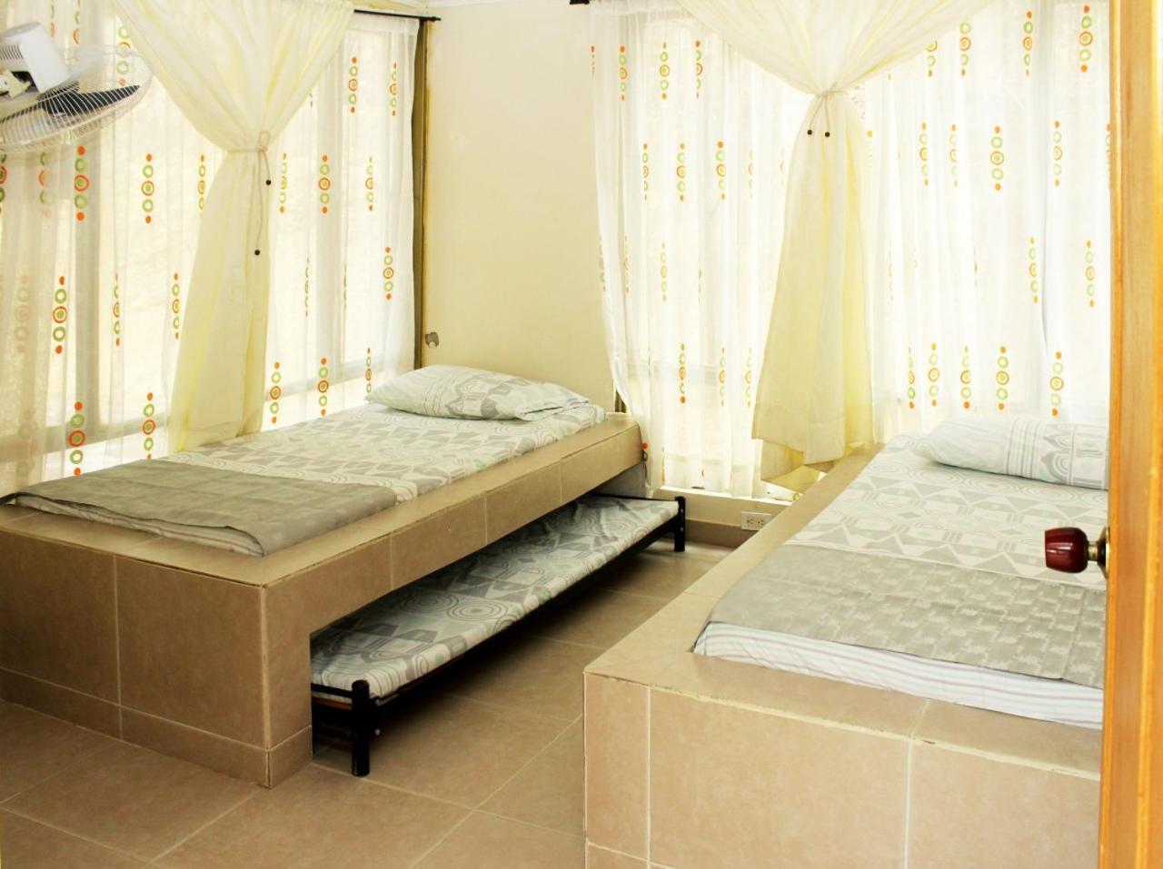 Three-Bedroom House photo 1