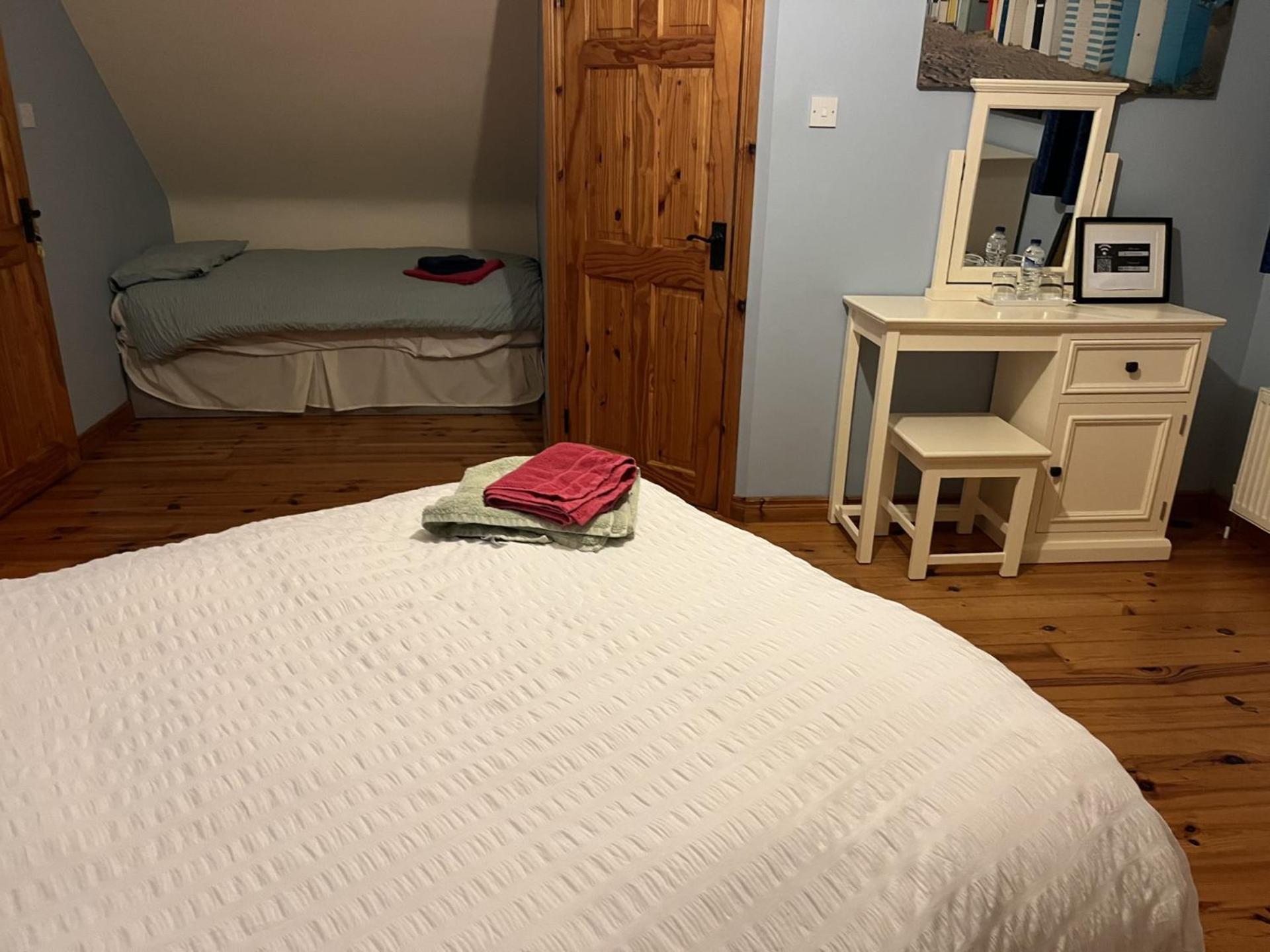 Double Room with Private Bathroom photo 1