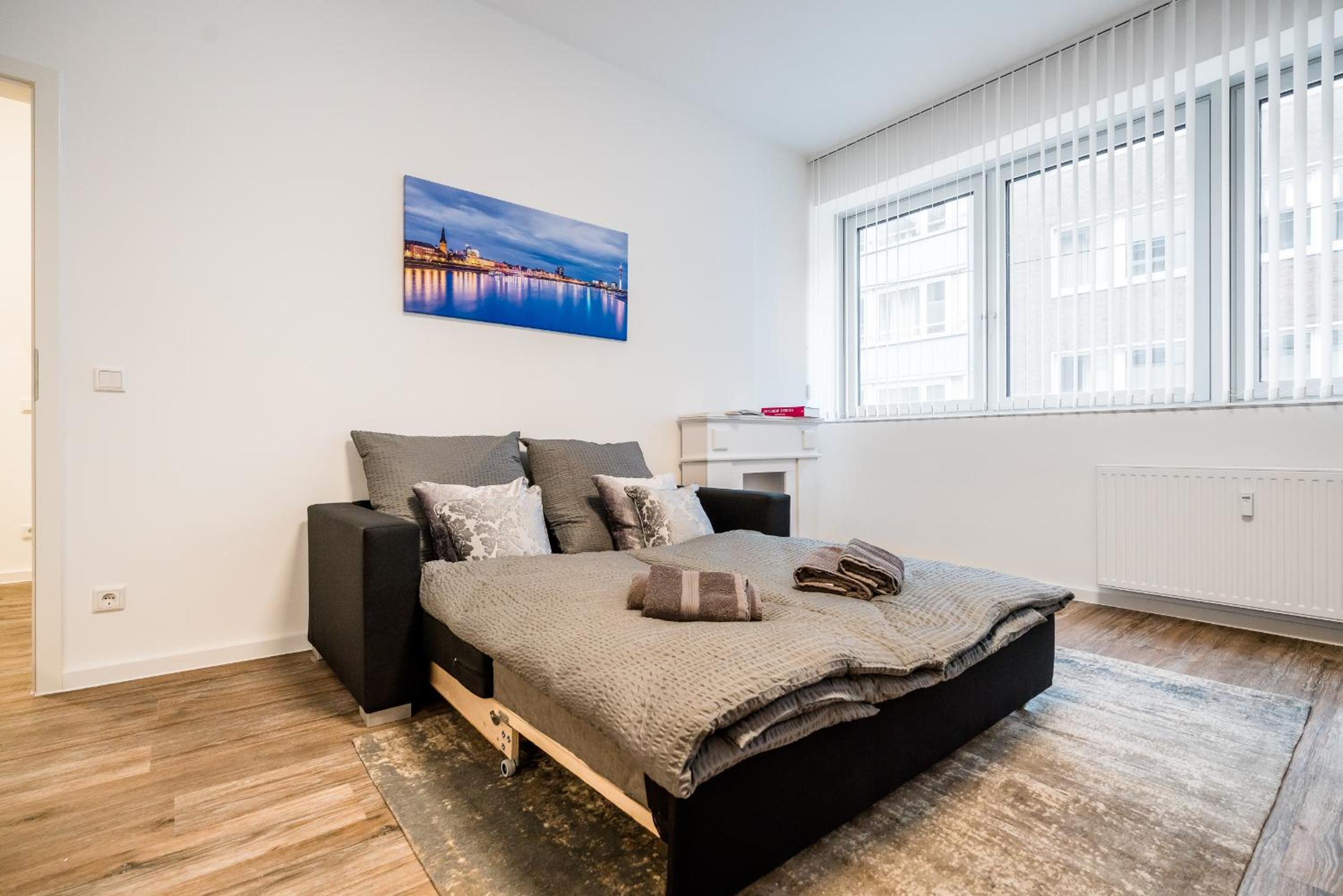Three-Bedroom Apartment photo 2