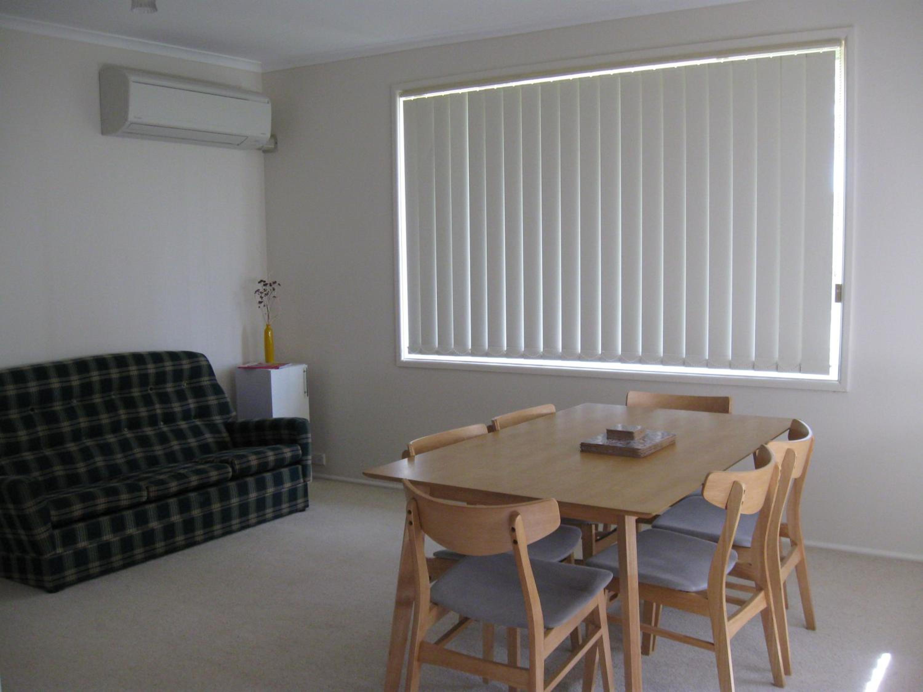 Three-Bedroom House photo 2