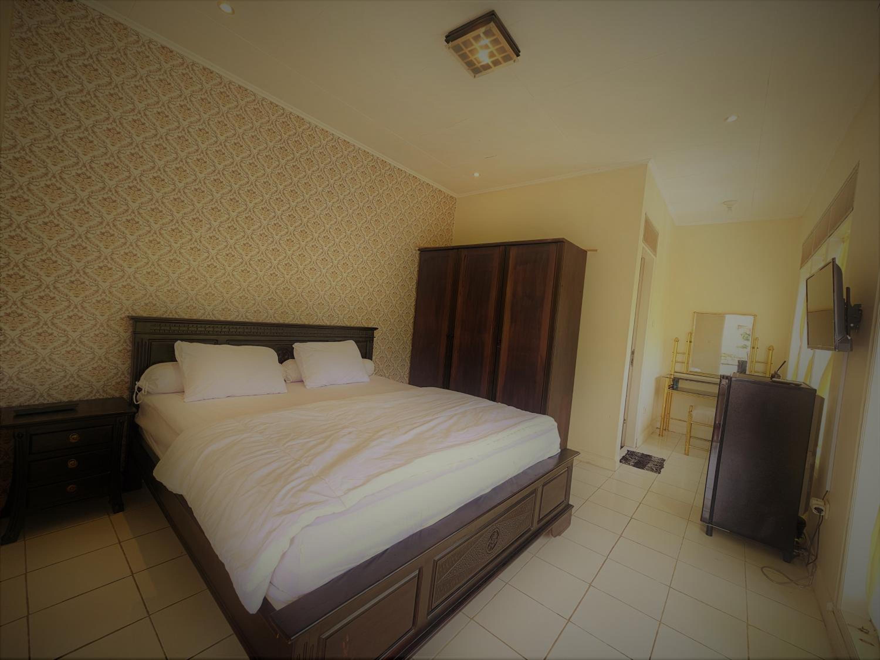Villa with Private Pool photo 1