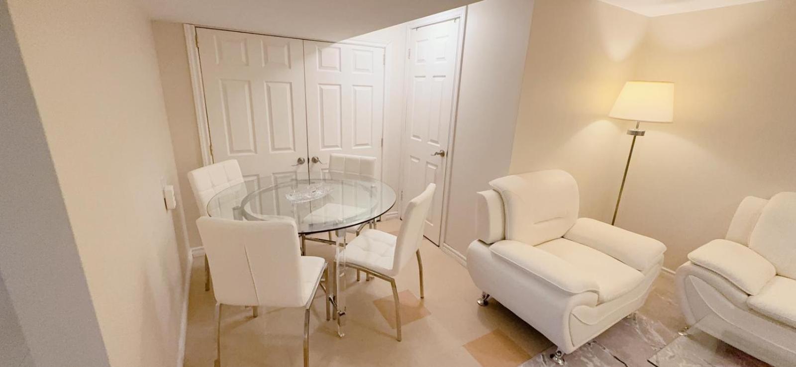 Three-Bedroom Deluxe Apartment photo 3