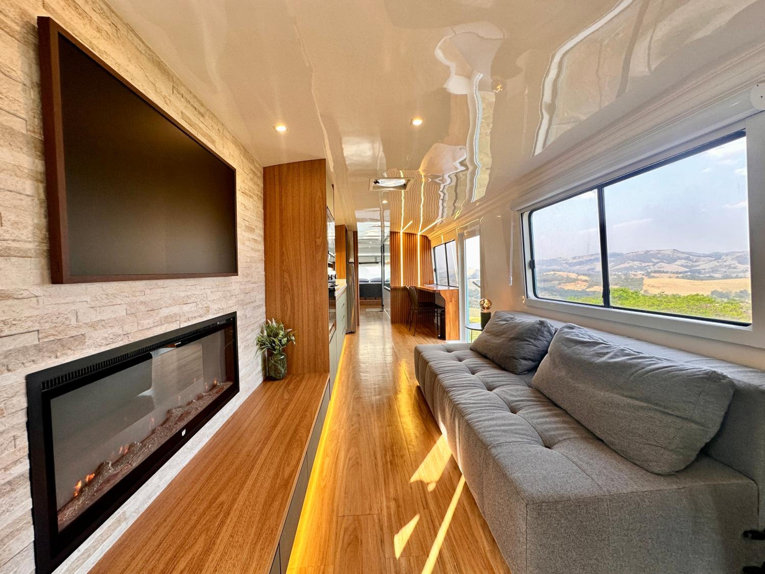 One-Bedroom House photo 1
