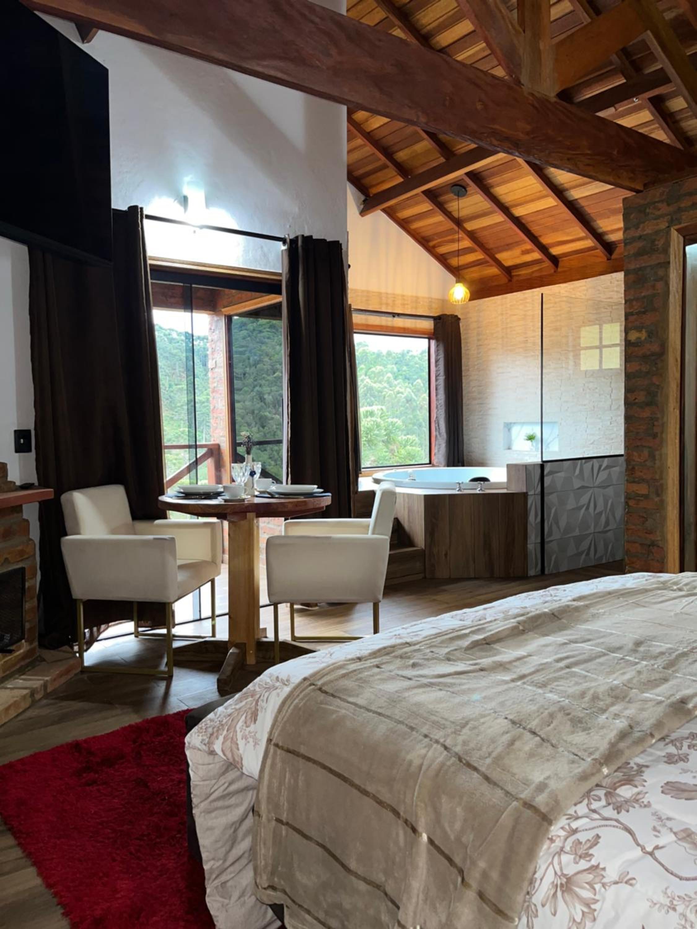 Superior Chalet photo 1