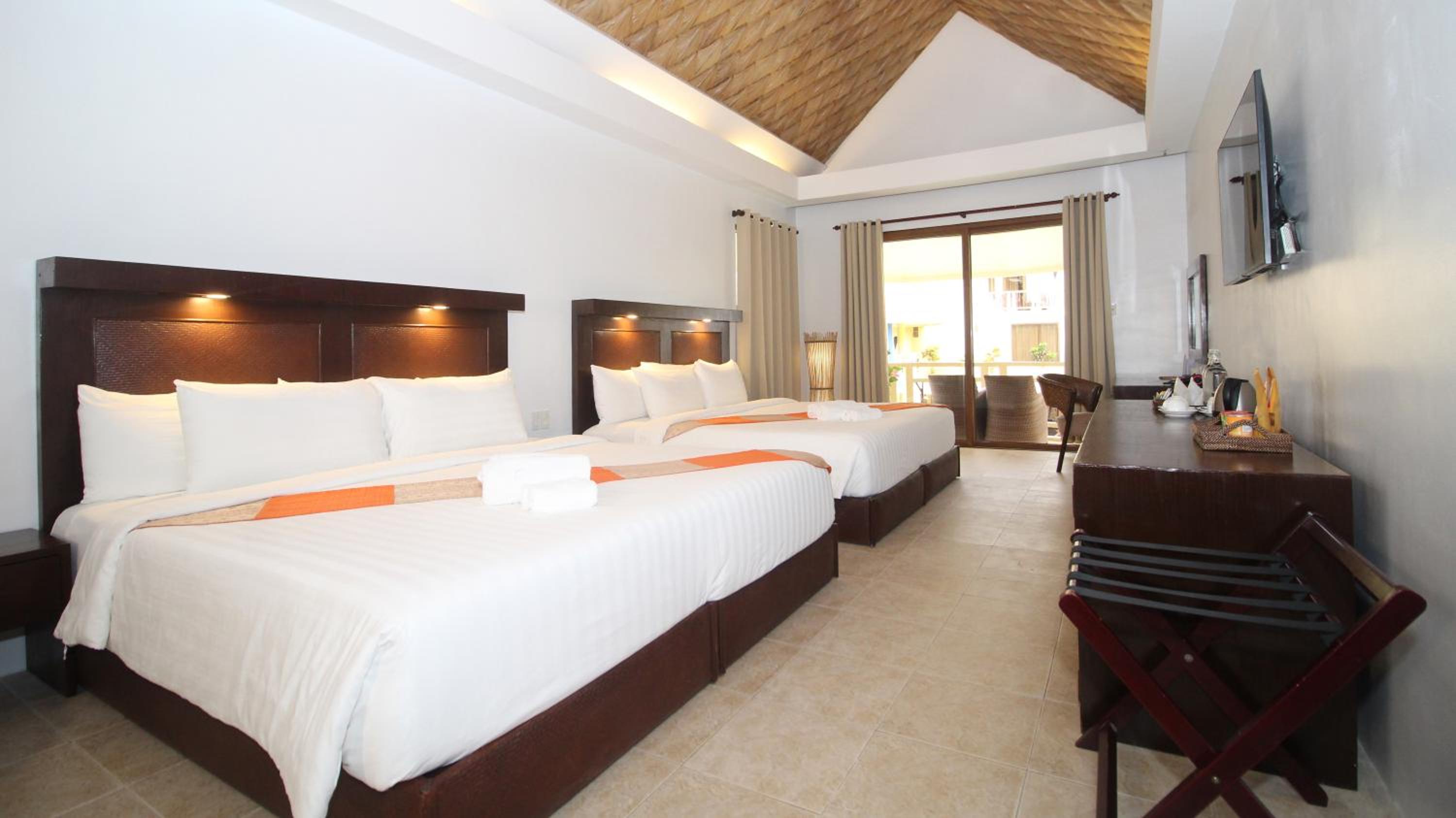 Premier Suite 4 pax - Photo 1