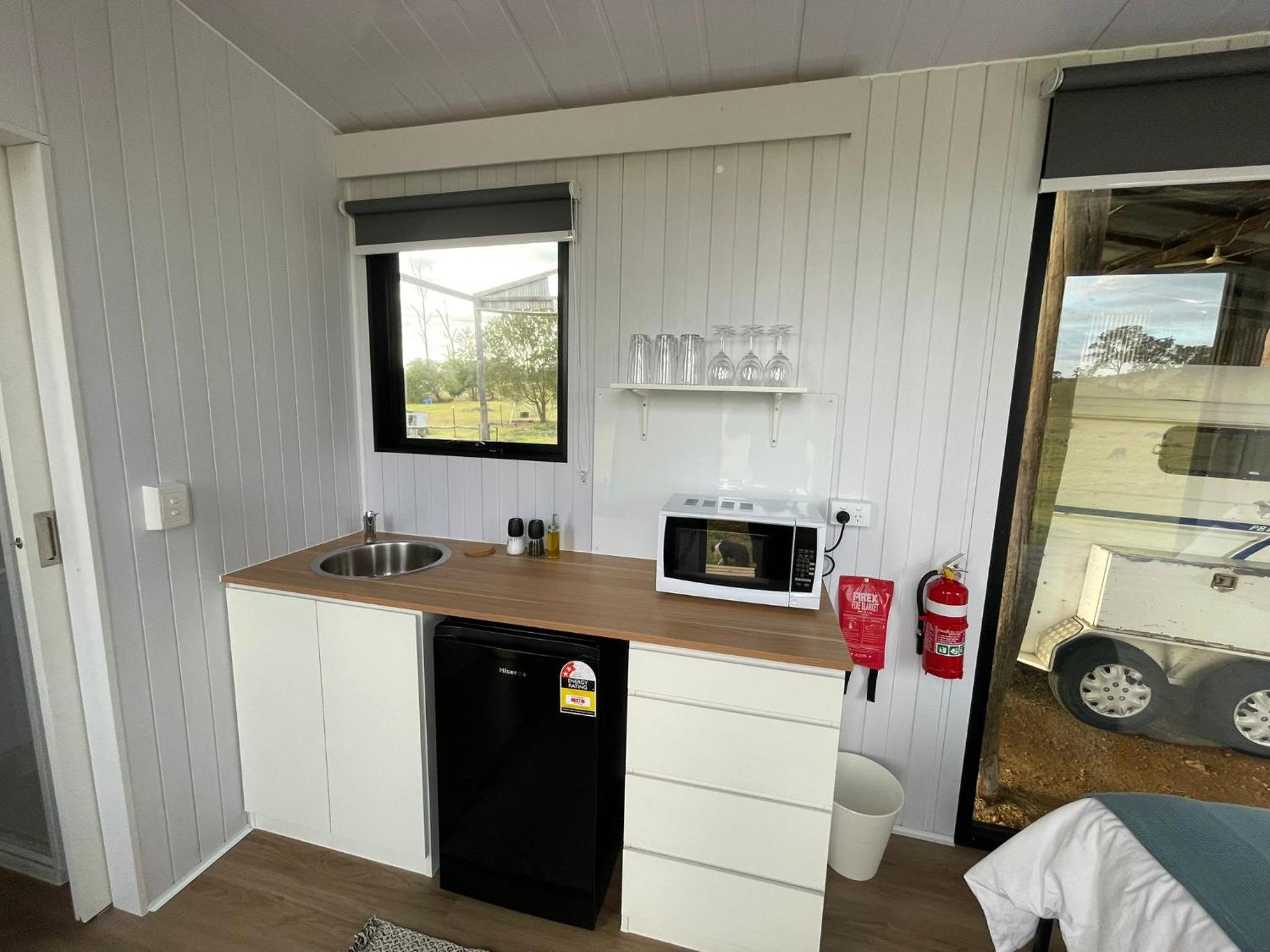 Mobile Home photo 3
