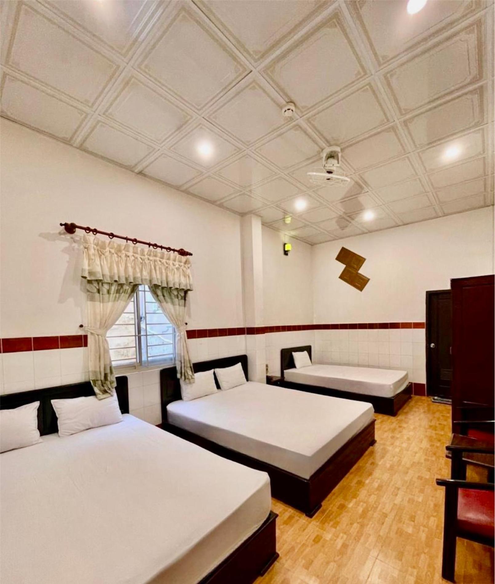 Standard Family Room