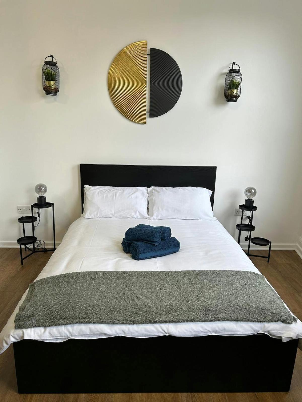 Apartment photo 1