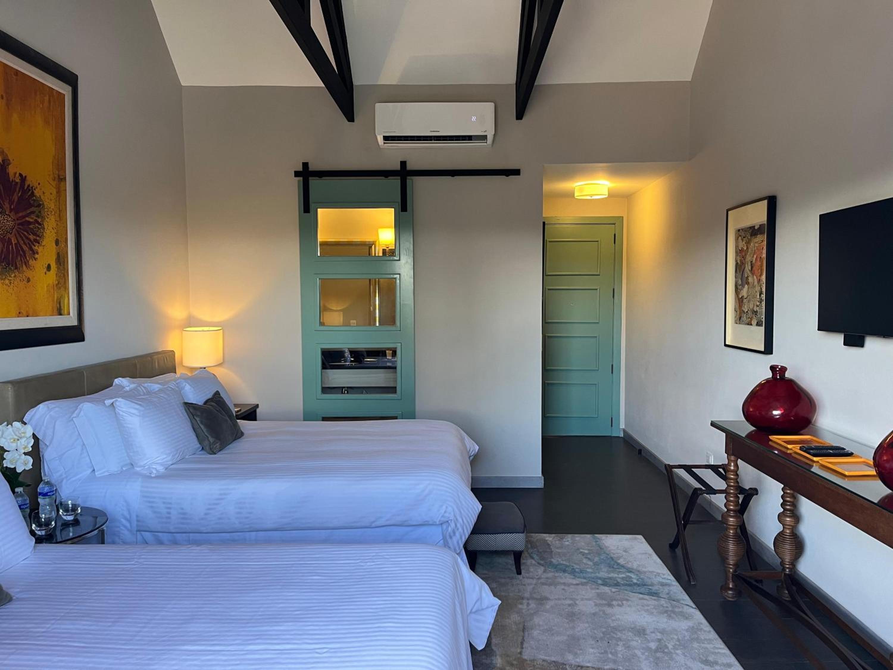 Double Room with Balcony photo 2