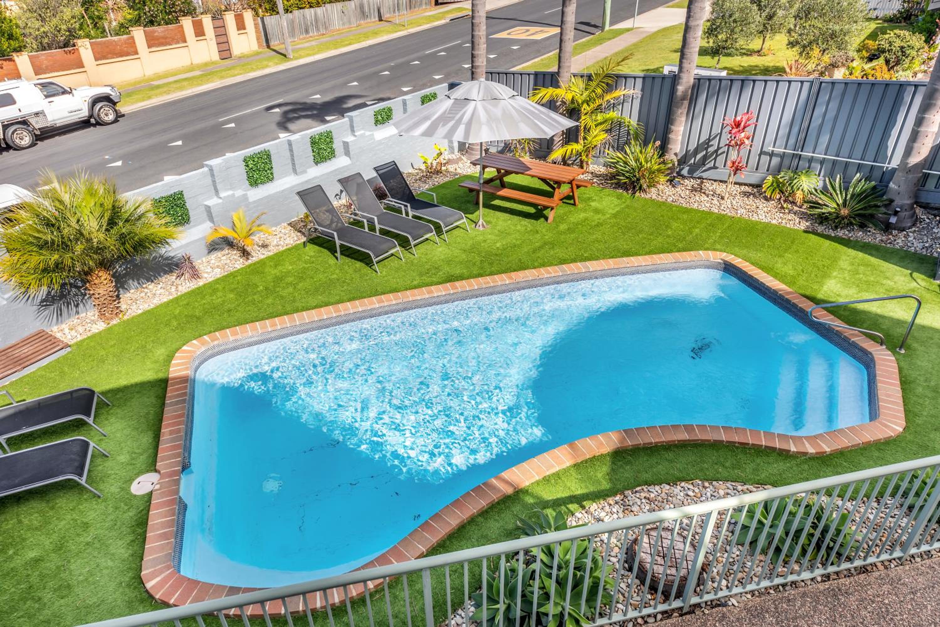 Two-Bedroom Apartment with Spa Bath photo 2