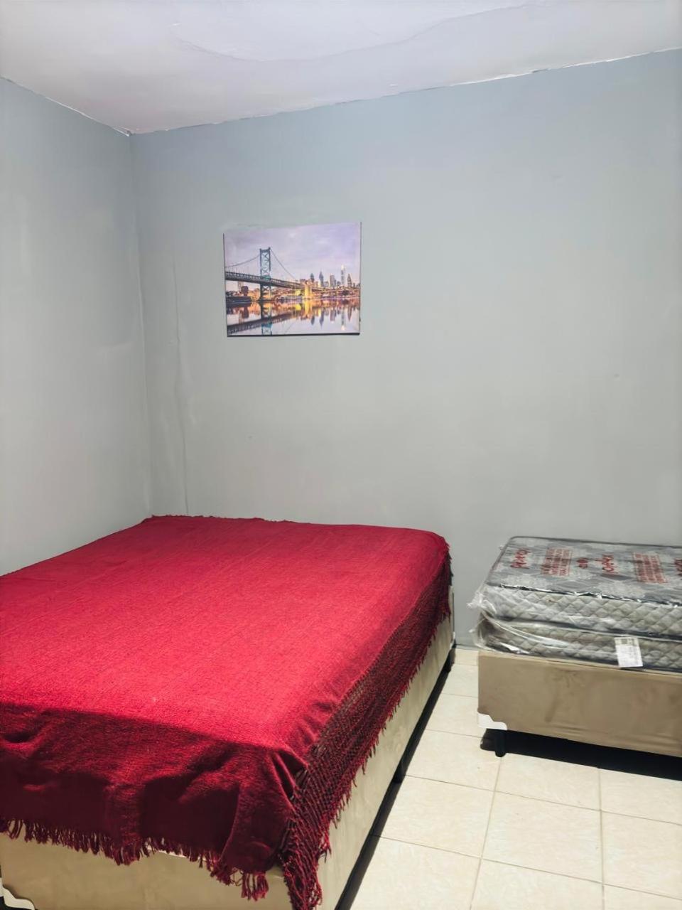 One-Bedroom House photo 1