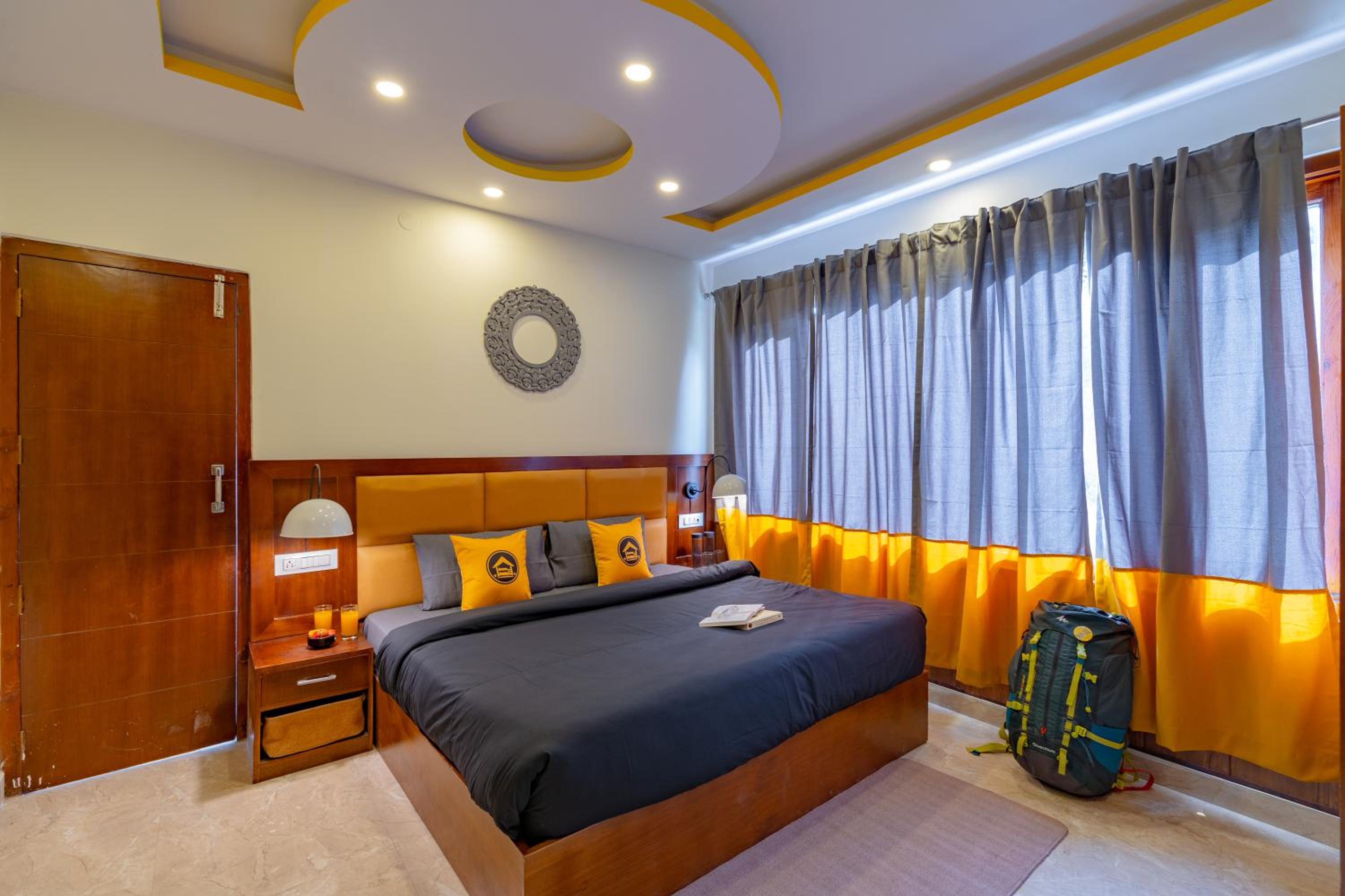 Standard Double Room x B Block - Photo 1
