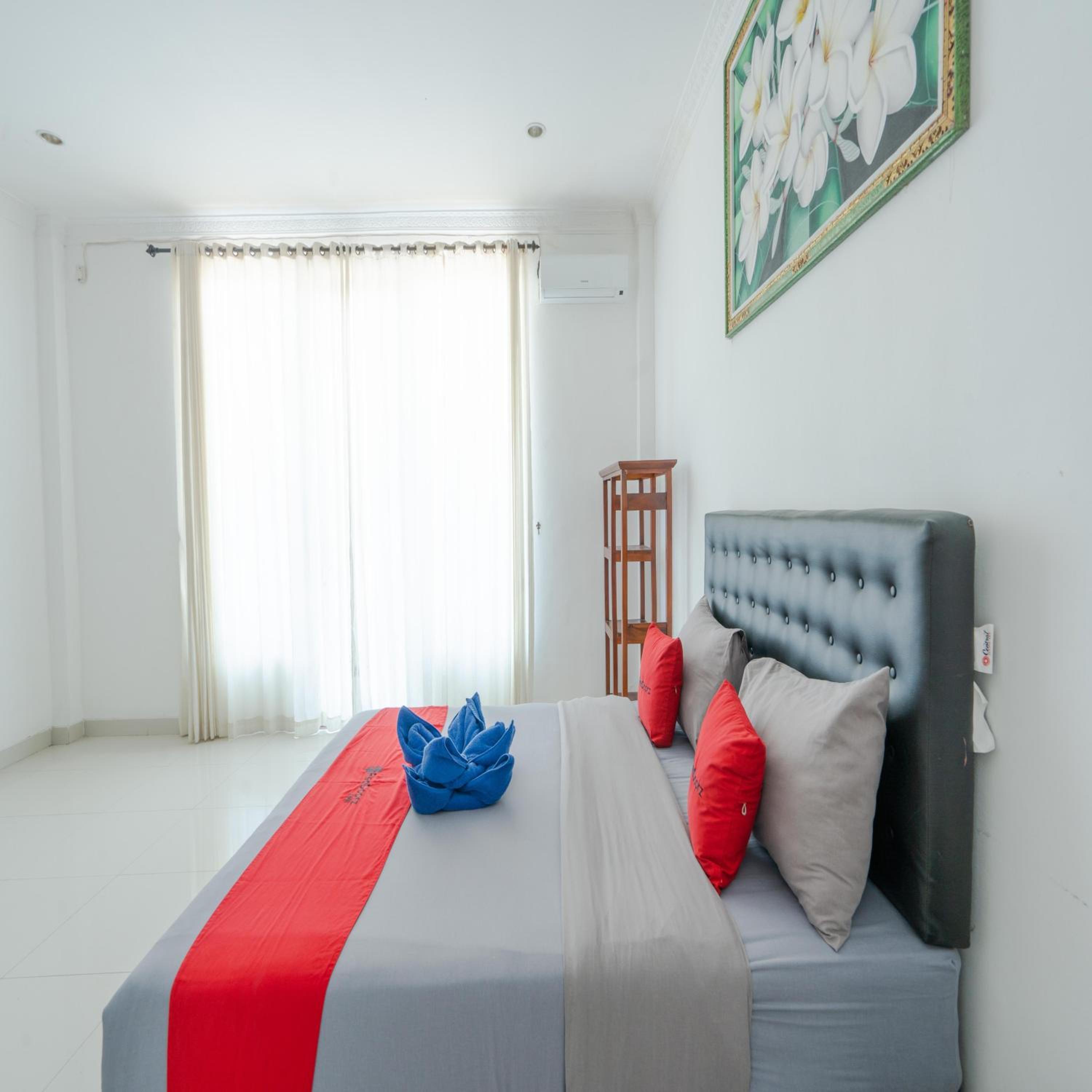 Deluxe Room - Photo 6