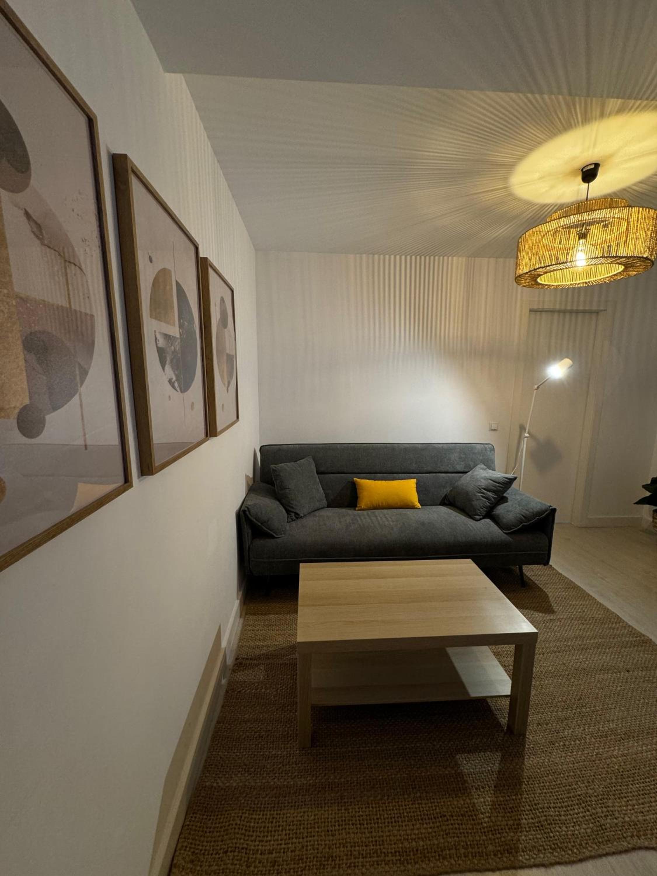 Three-Bedroom Apartment photo 3
