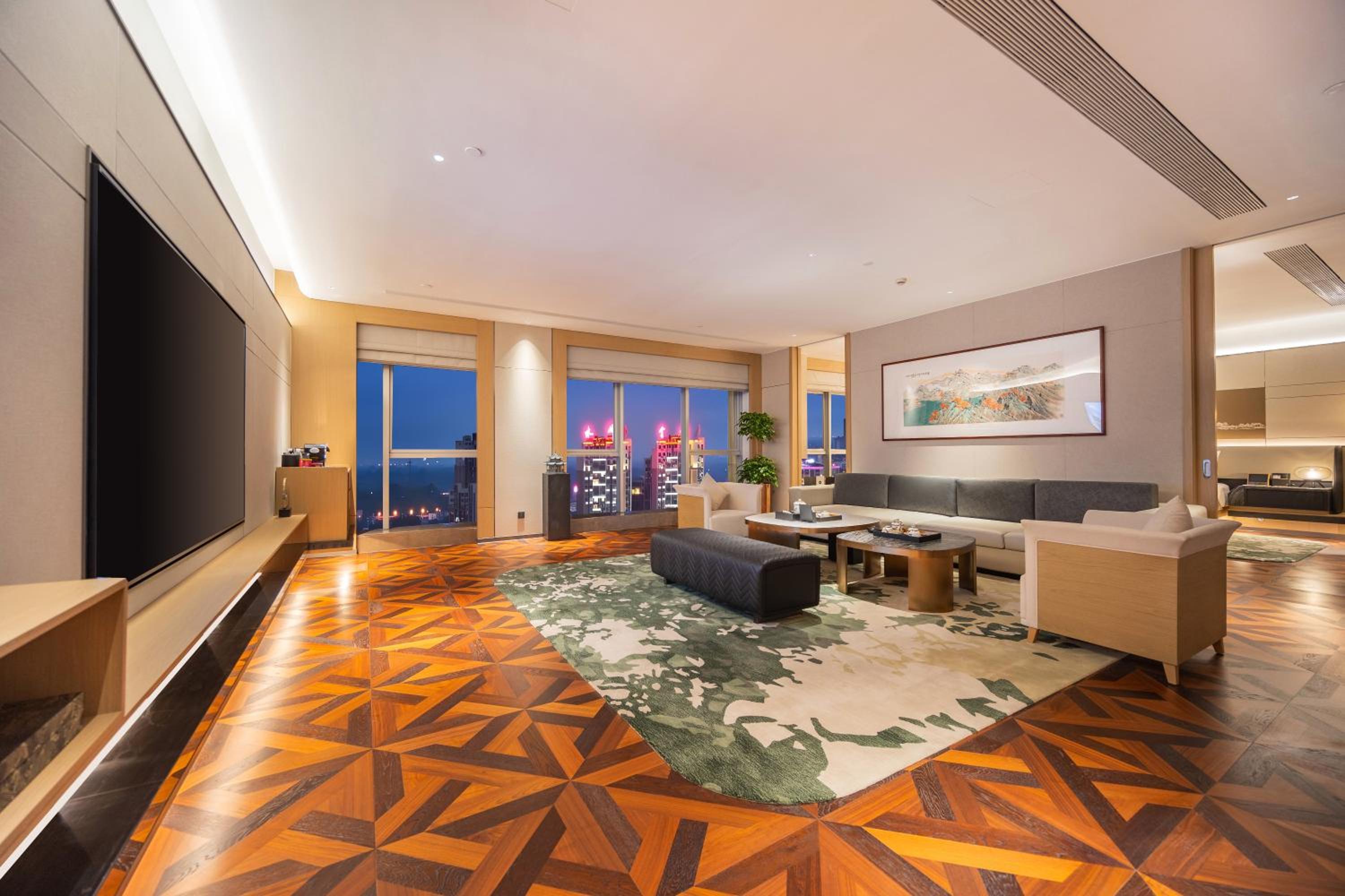 Presidential Suite photo 3