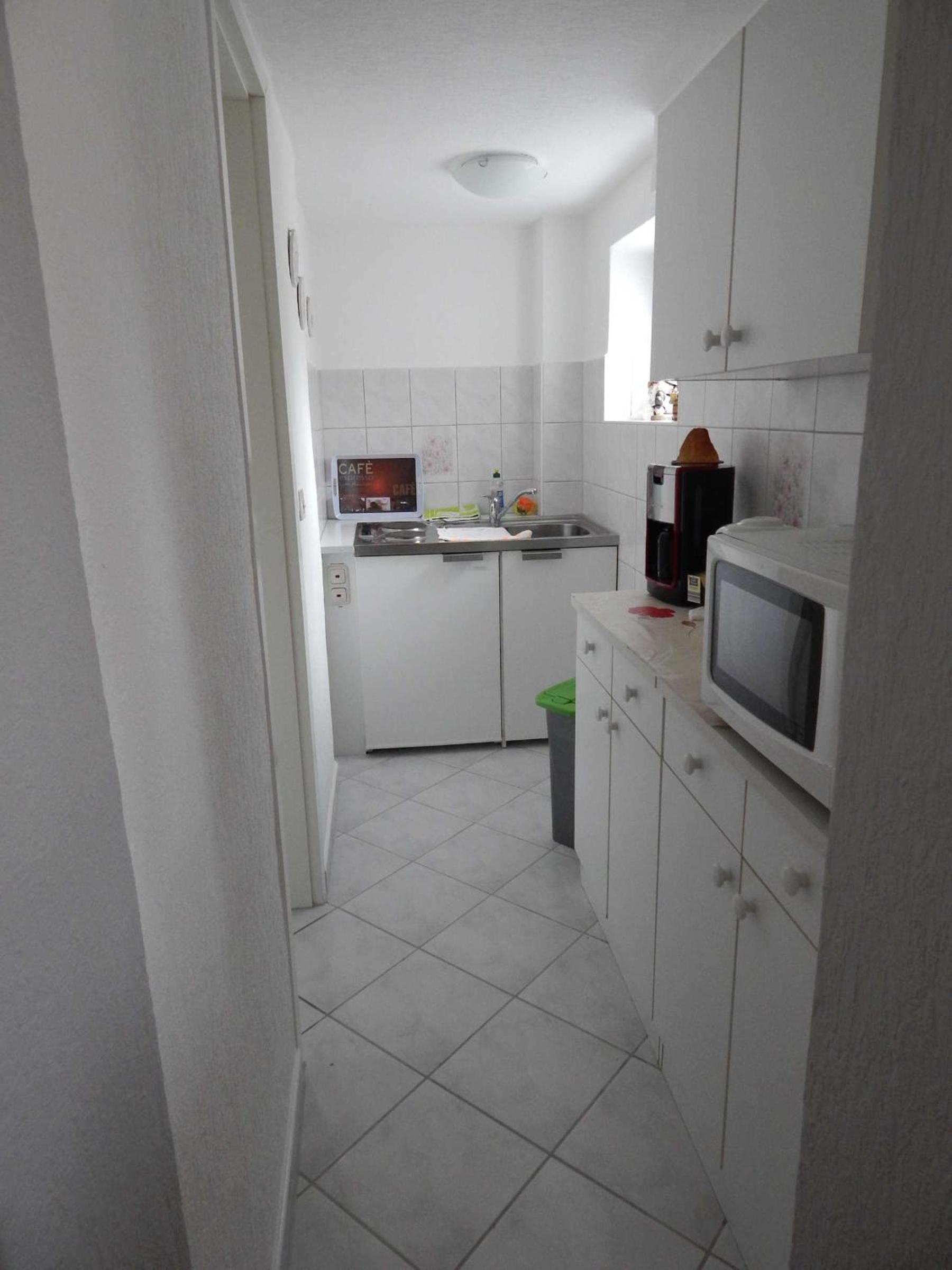 One-Bedroom Apartment with Terrace photo 1