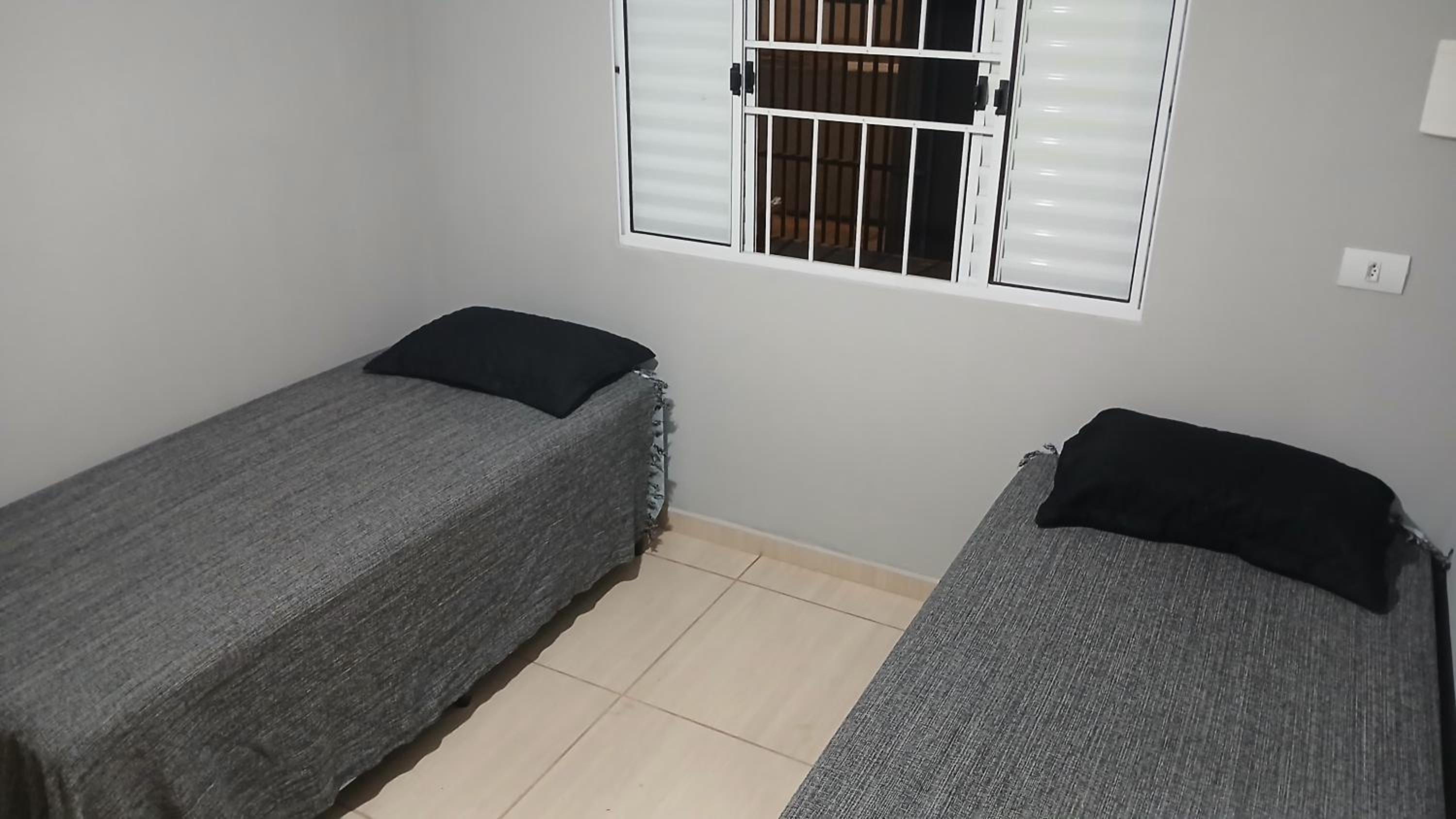 Double Room with Shared Bathroom photo 1