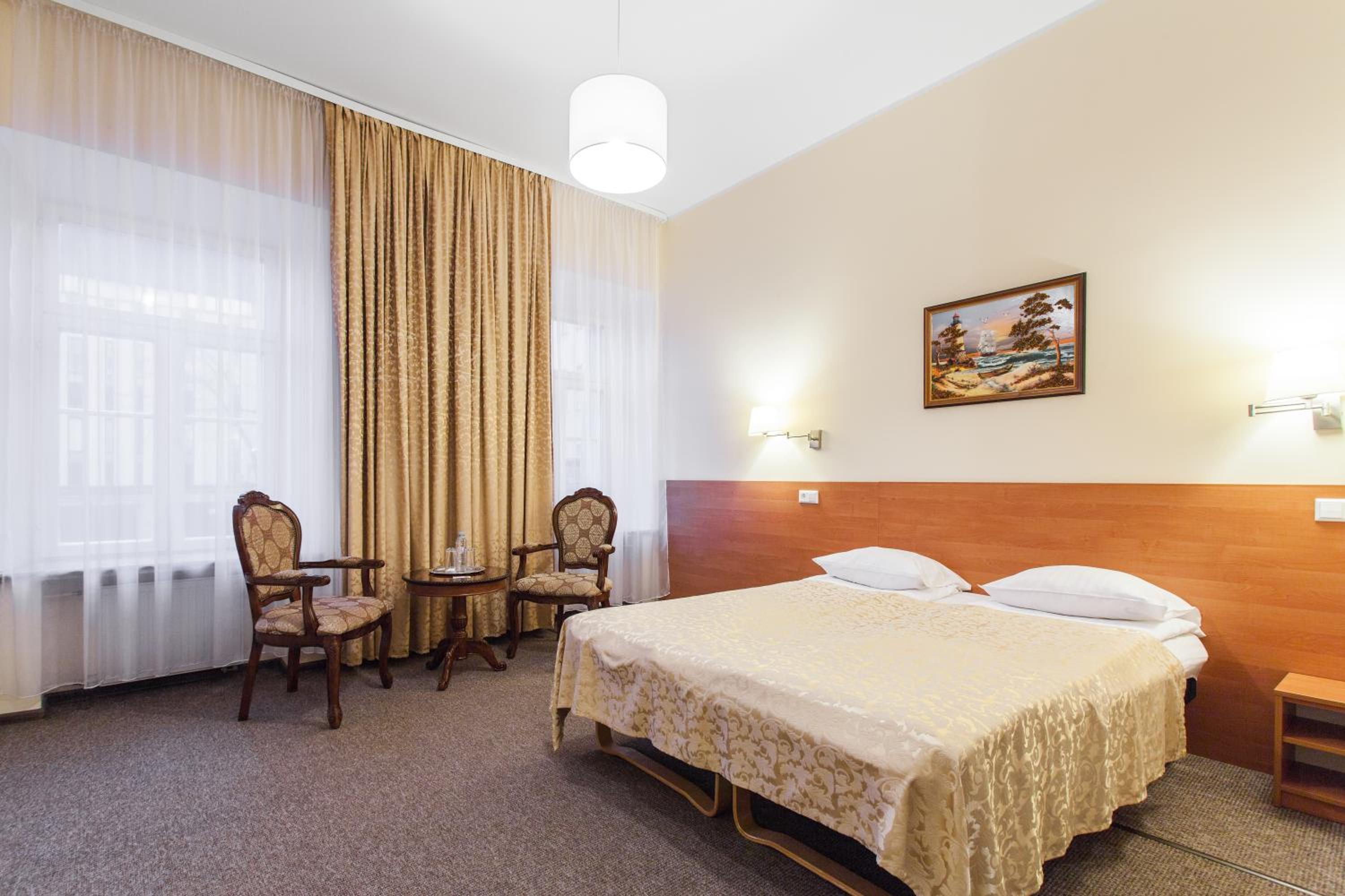 Double Room - Photo 3