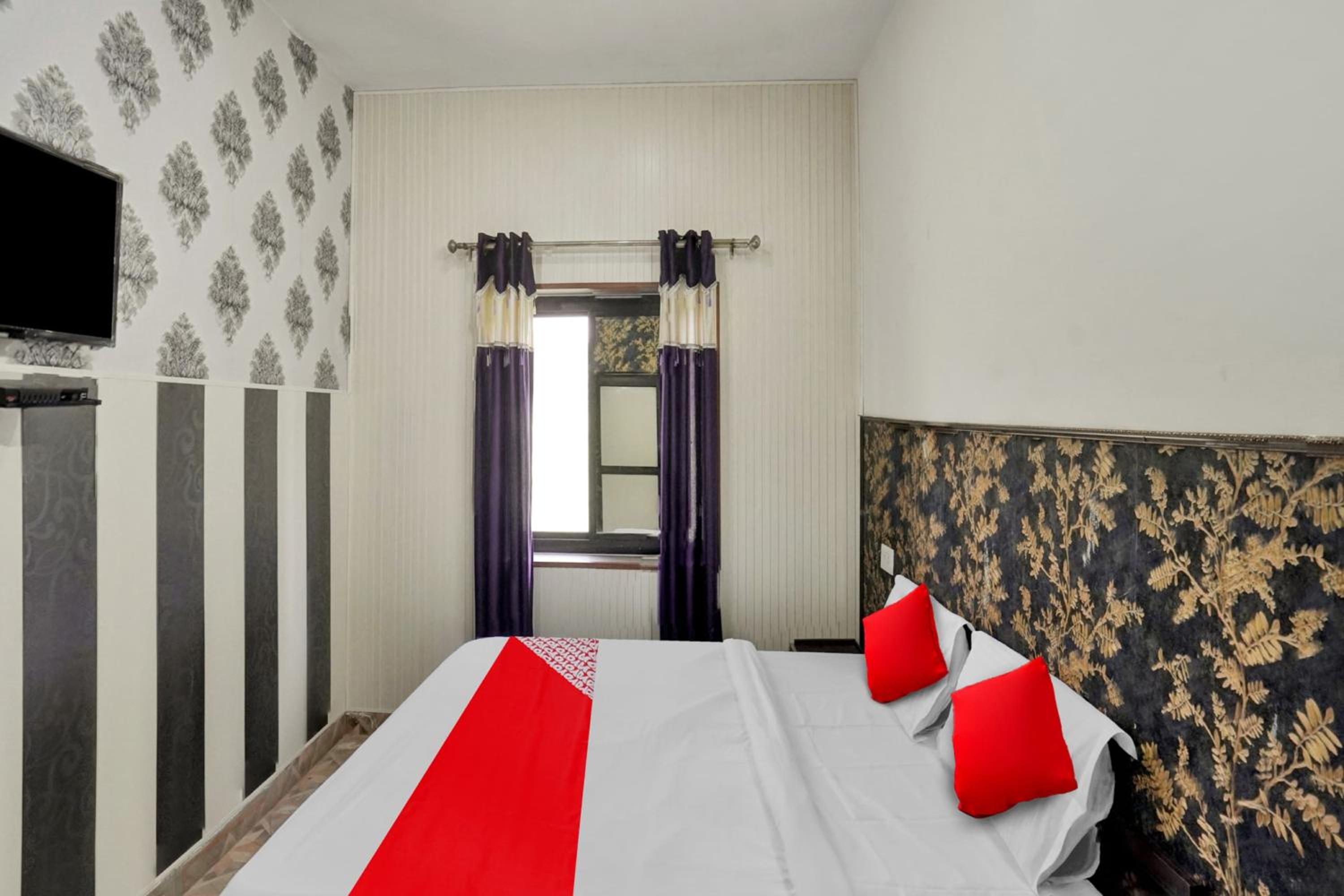 Classic Triple Room