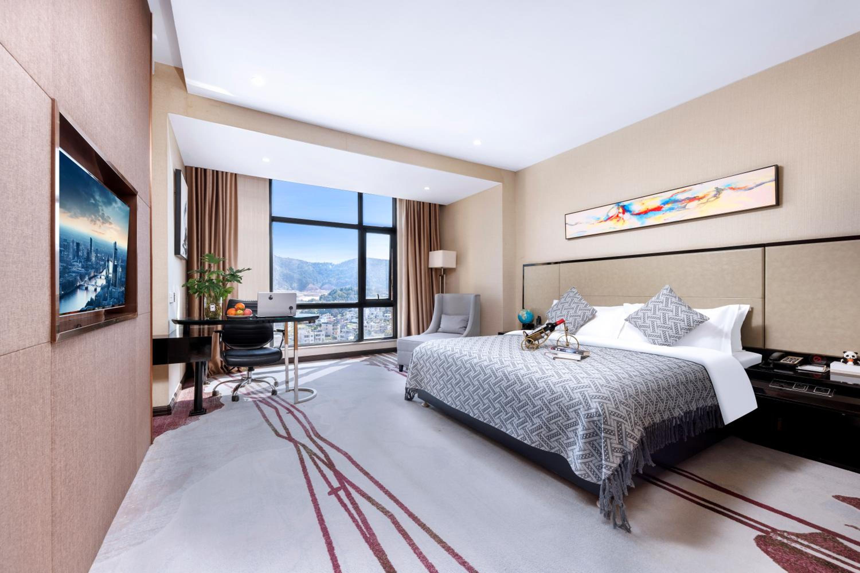 King Room With Mountain View photo 2