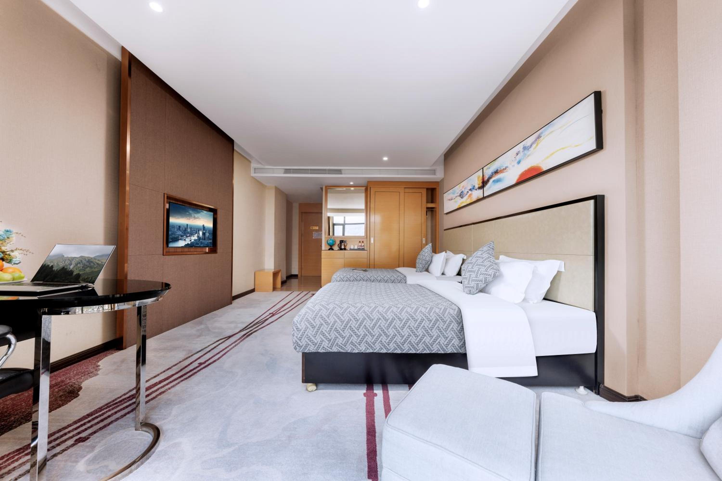 Standard Twin Room photo 3