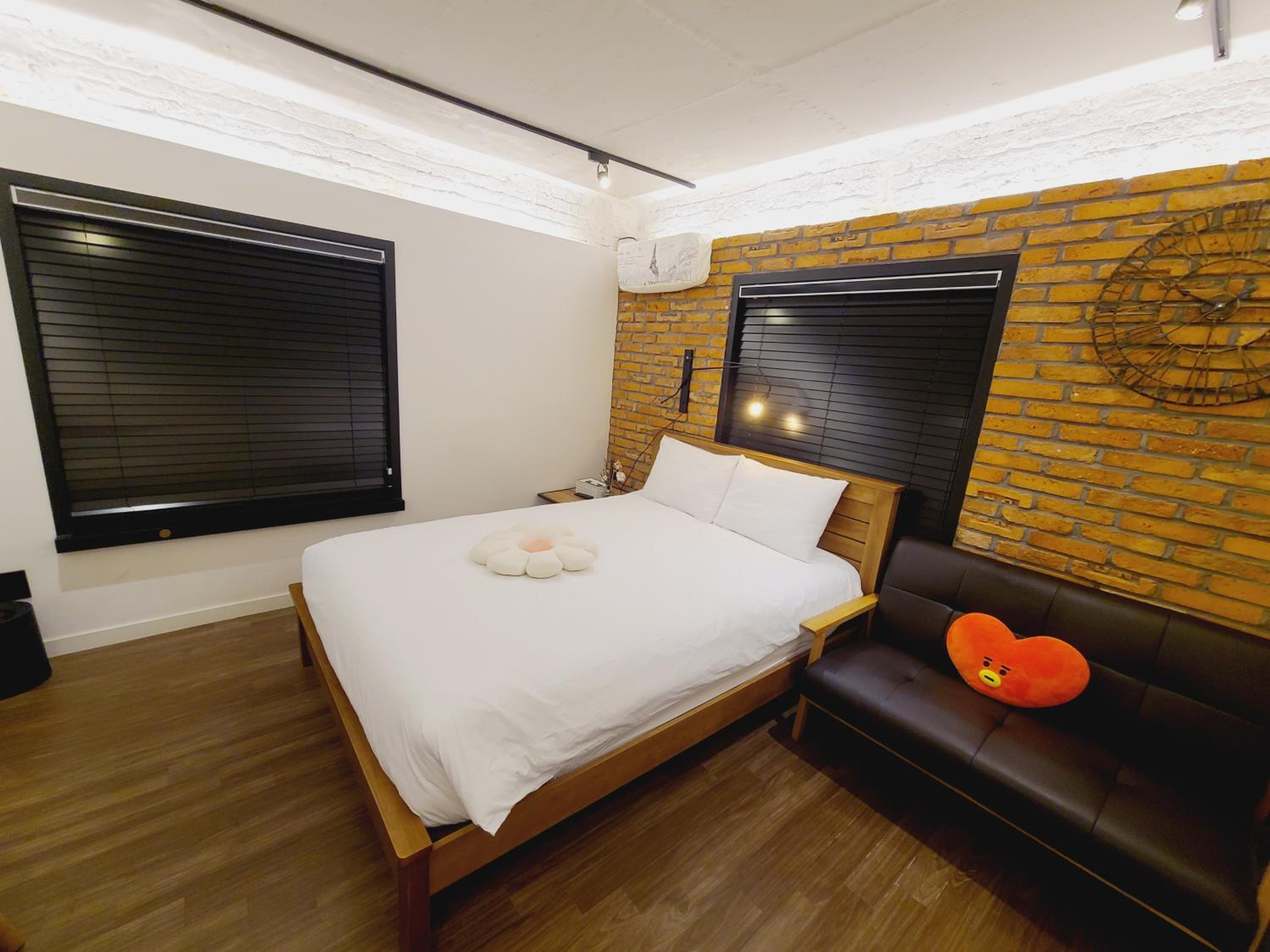 Double Room with Garden View - Photo 2