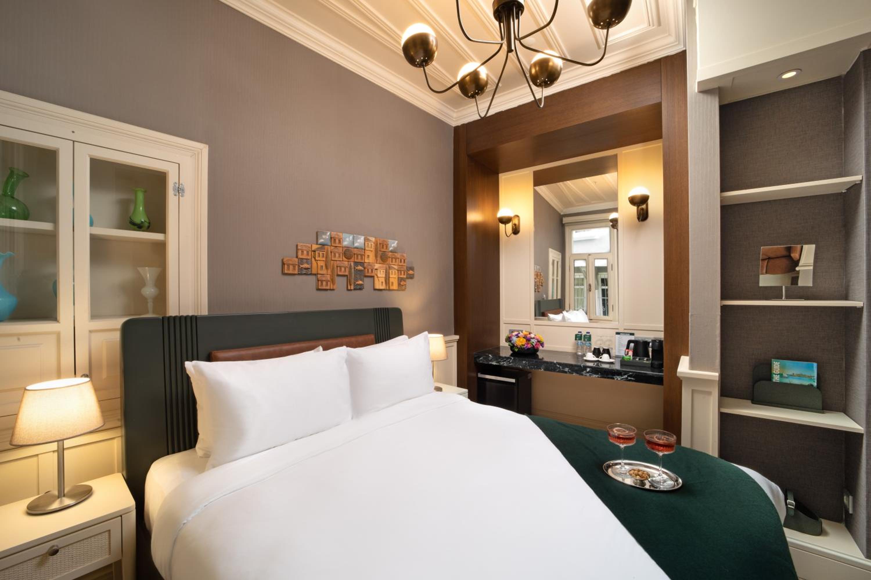 Premium Double Room photo 2