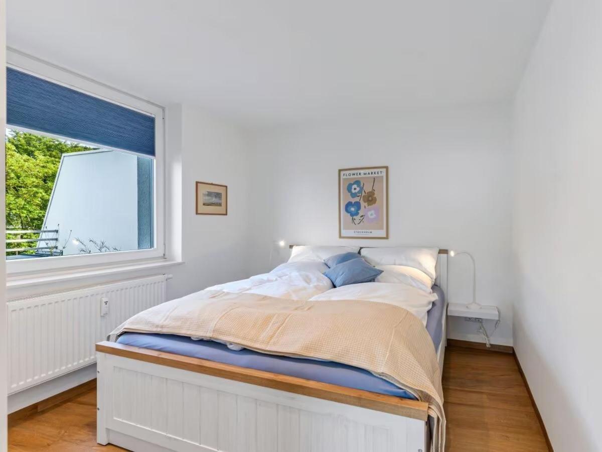Two-Bedroom Apartment with Balcony and Terrace photo 1