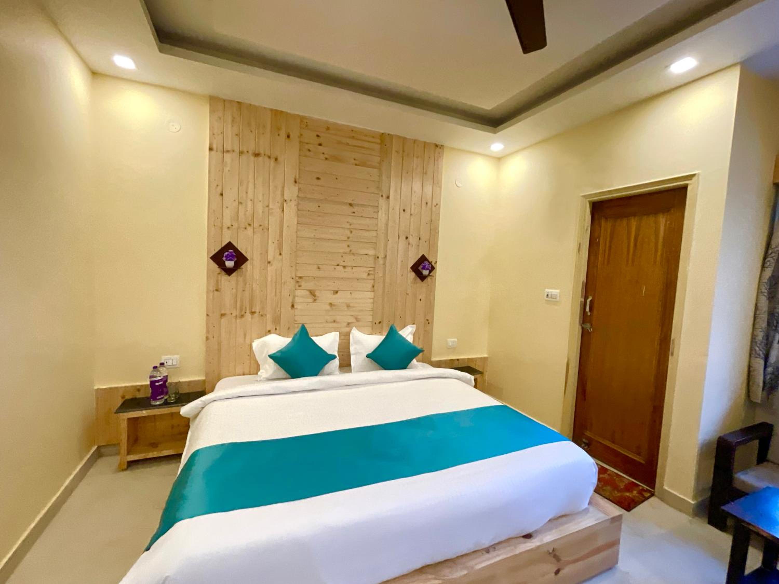 Queen Room With Garden View