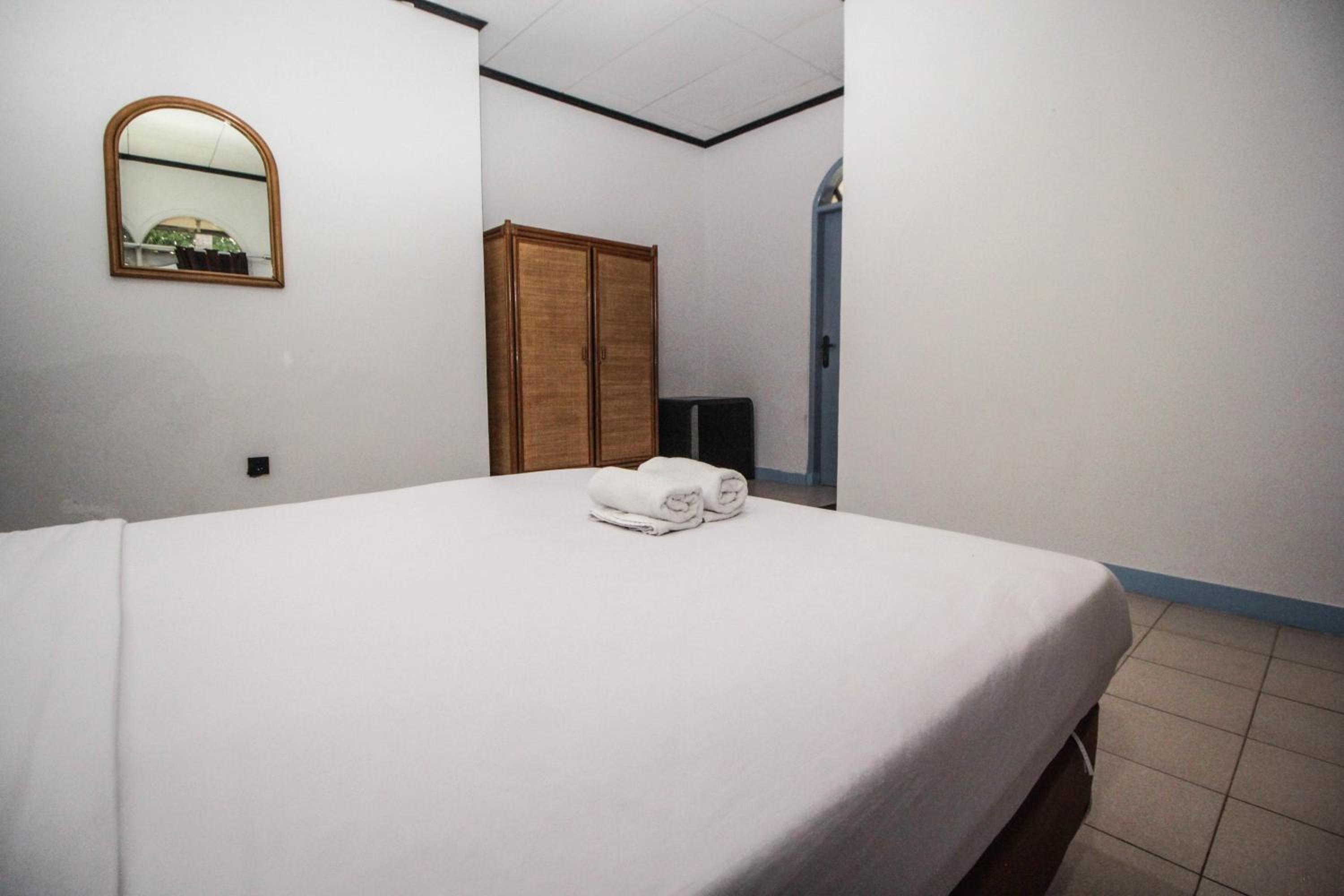 Villa with Sea View - Photo 7