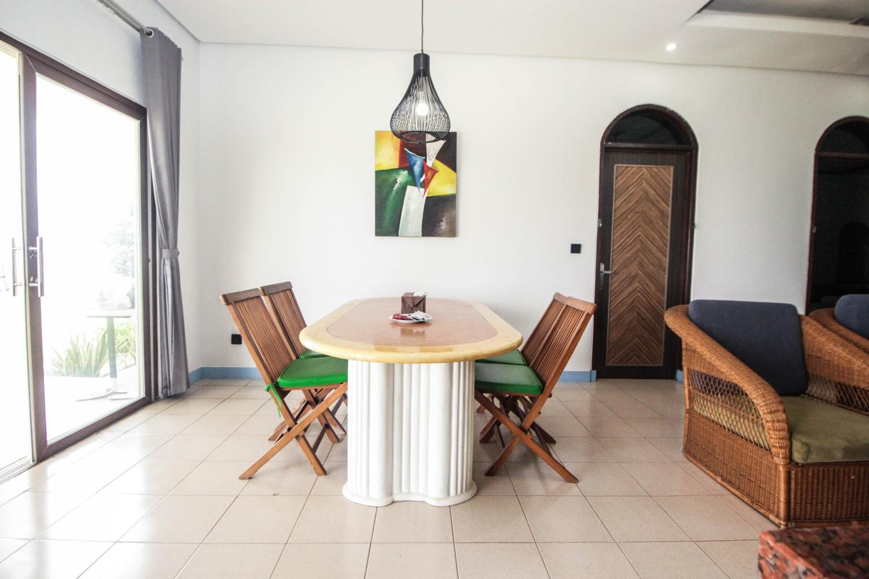 Villa with Sea View - Photo 12