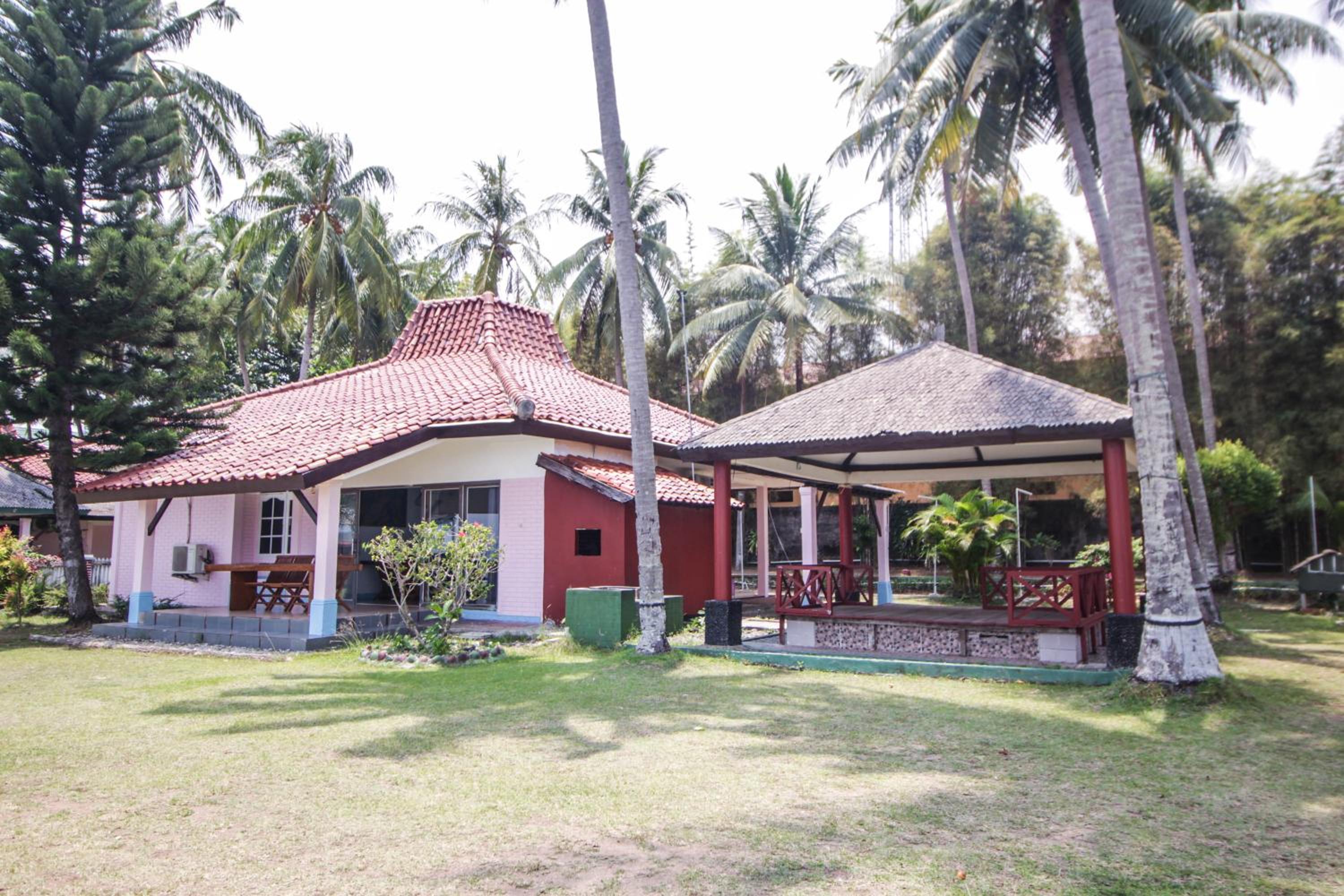 Villa with Sea View - Photo 3