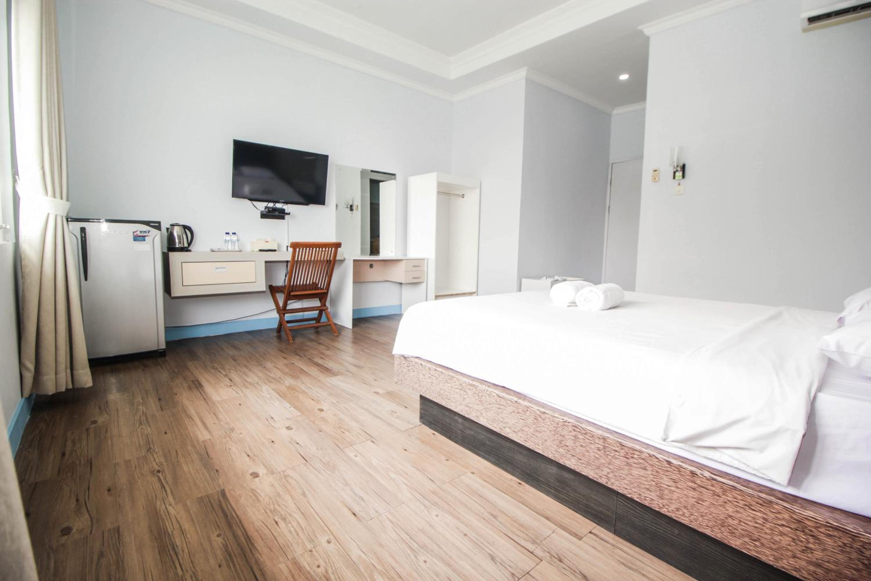 Suite - Photo 6