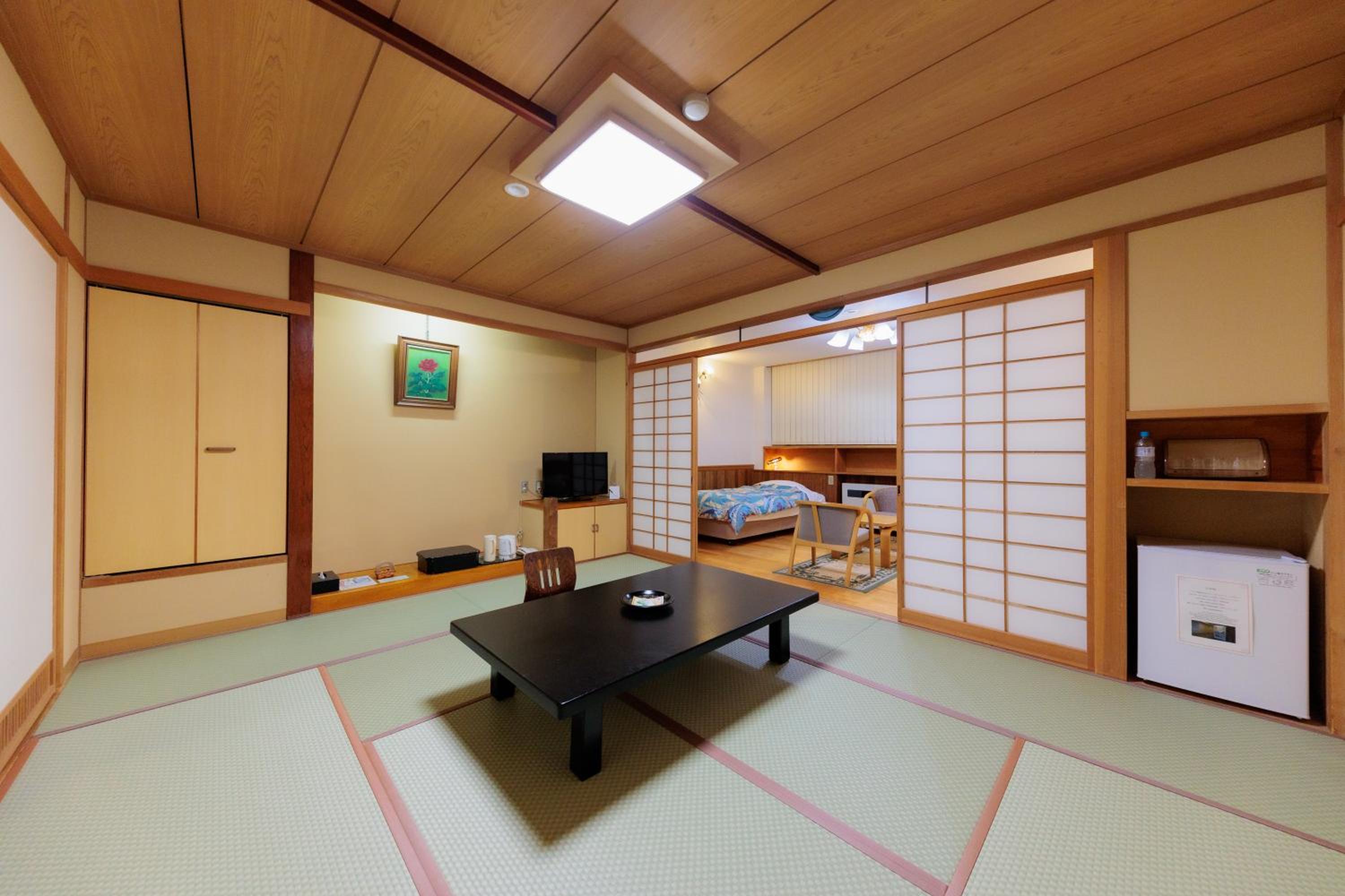 Standard Room with Tatami Area - Non-Smoking - Photo 1