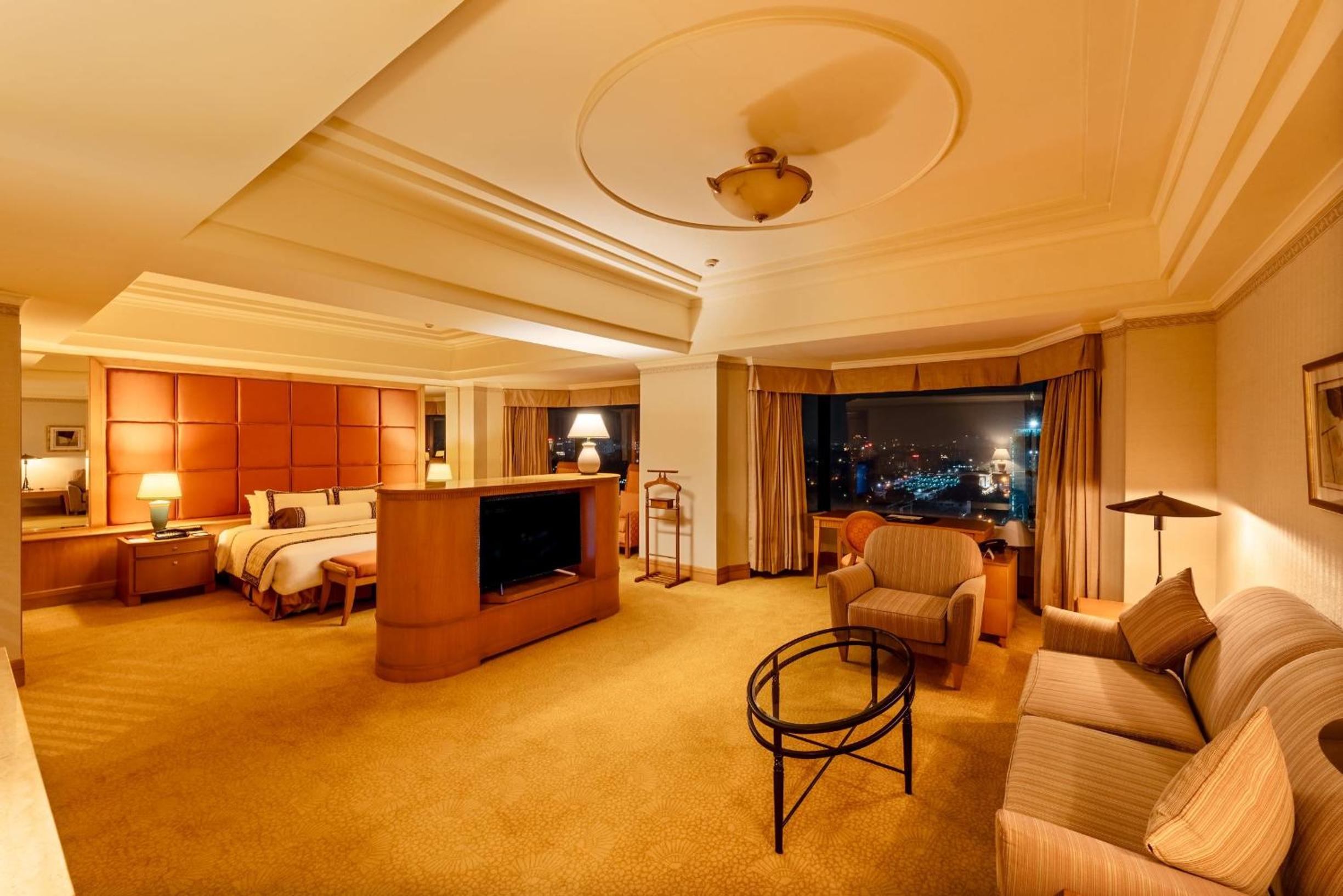 Executive Suite King Non Smoking photo 1