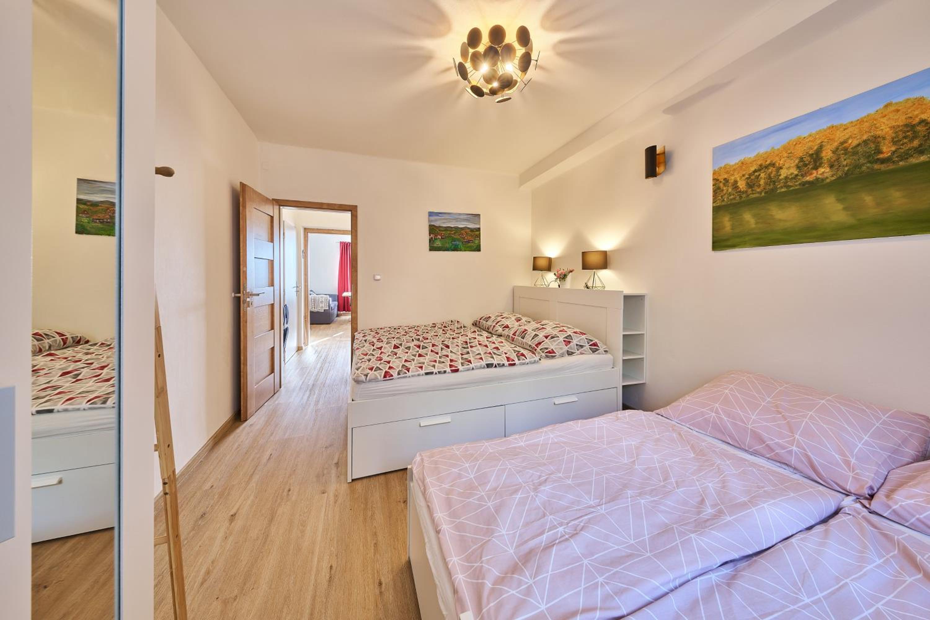 One-Bedroom Apartment - Photo 28