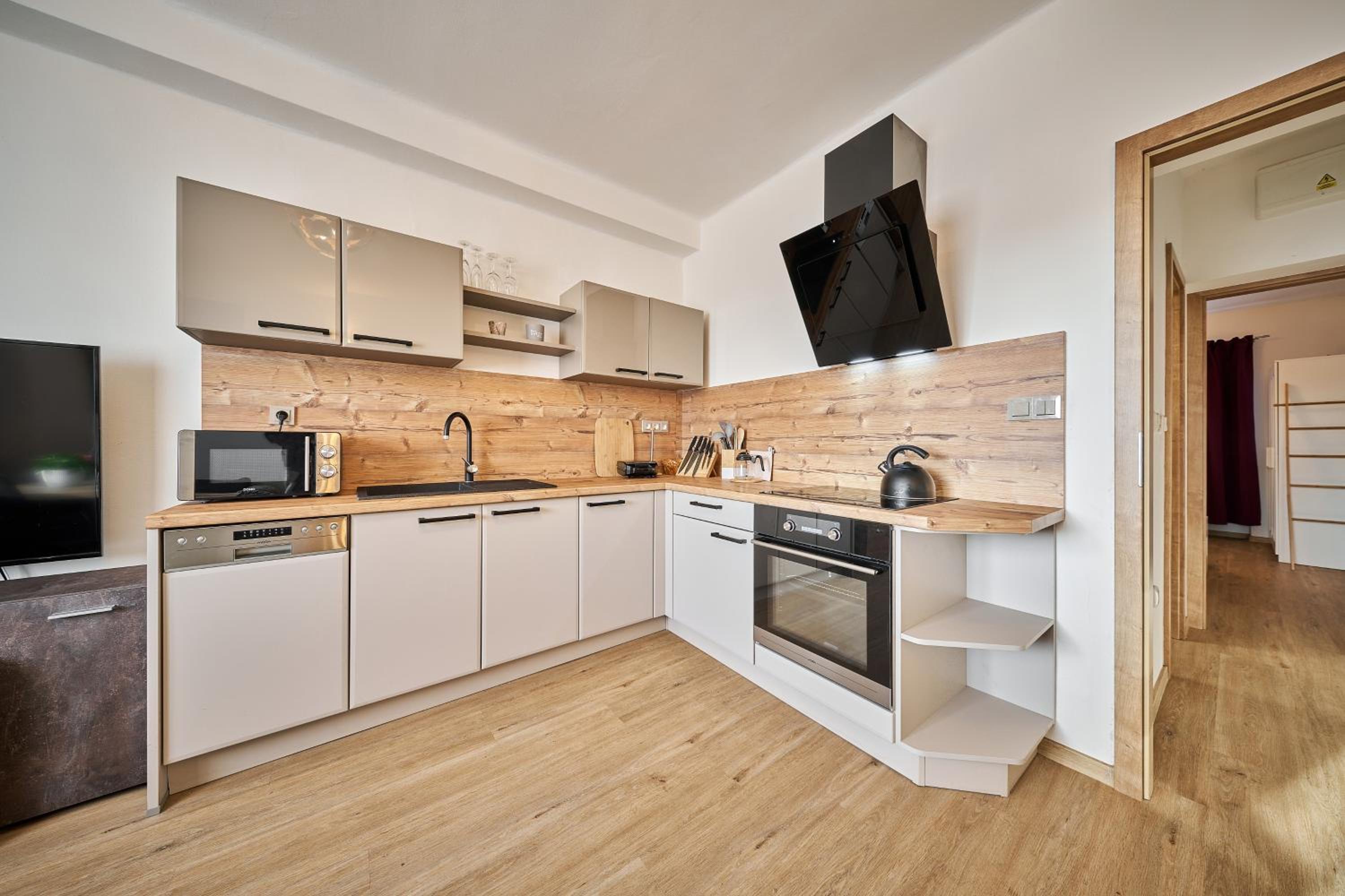 One-Bedroom Apartment - Photo 30