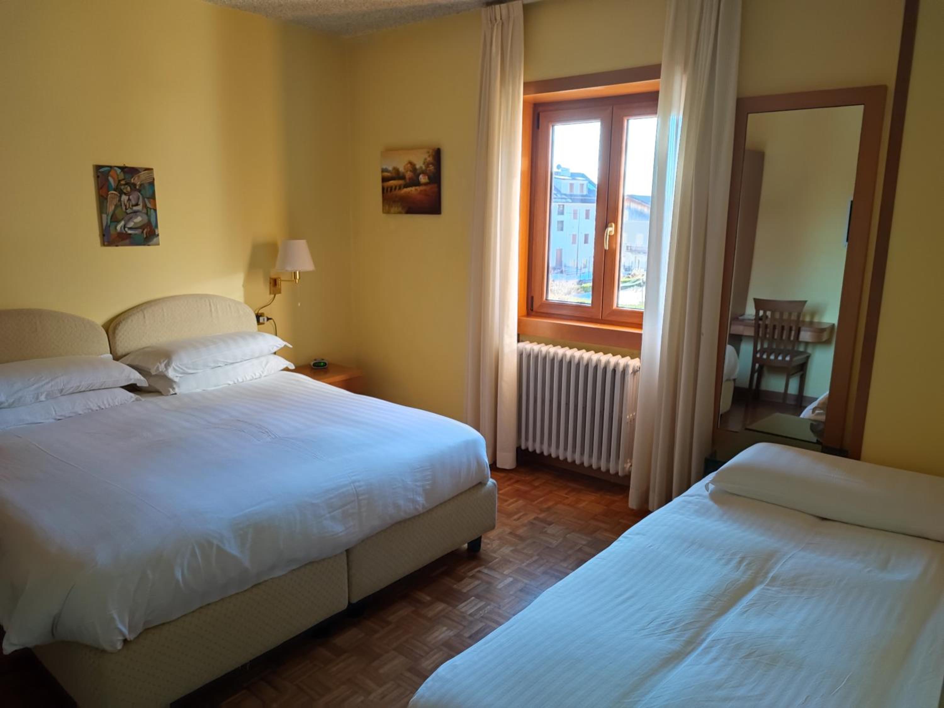 Triple Room With Private Bathroom