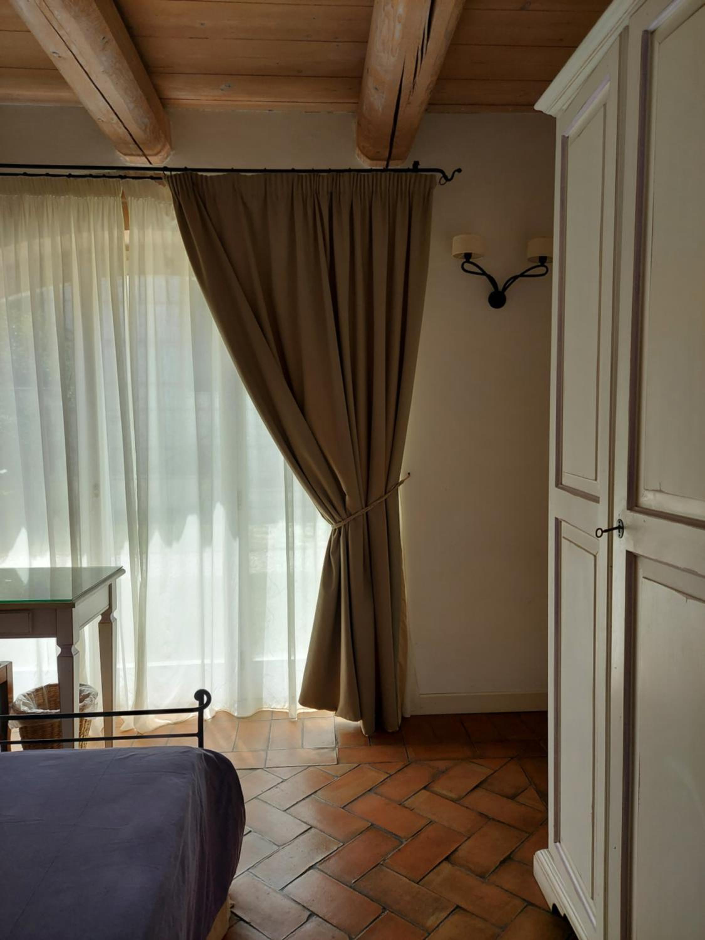 Double Room - Photo 4