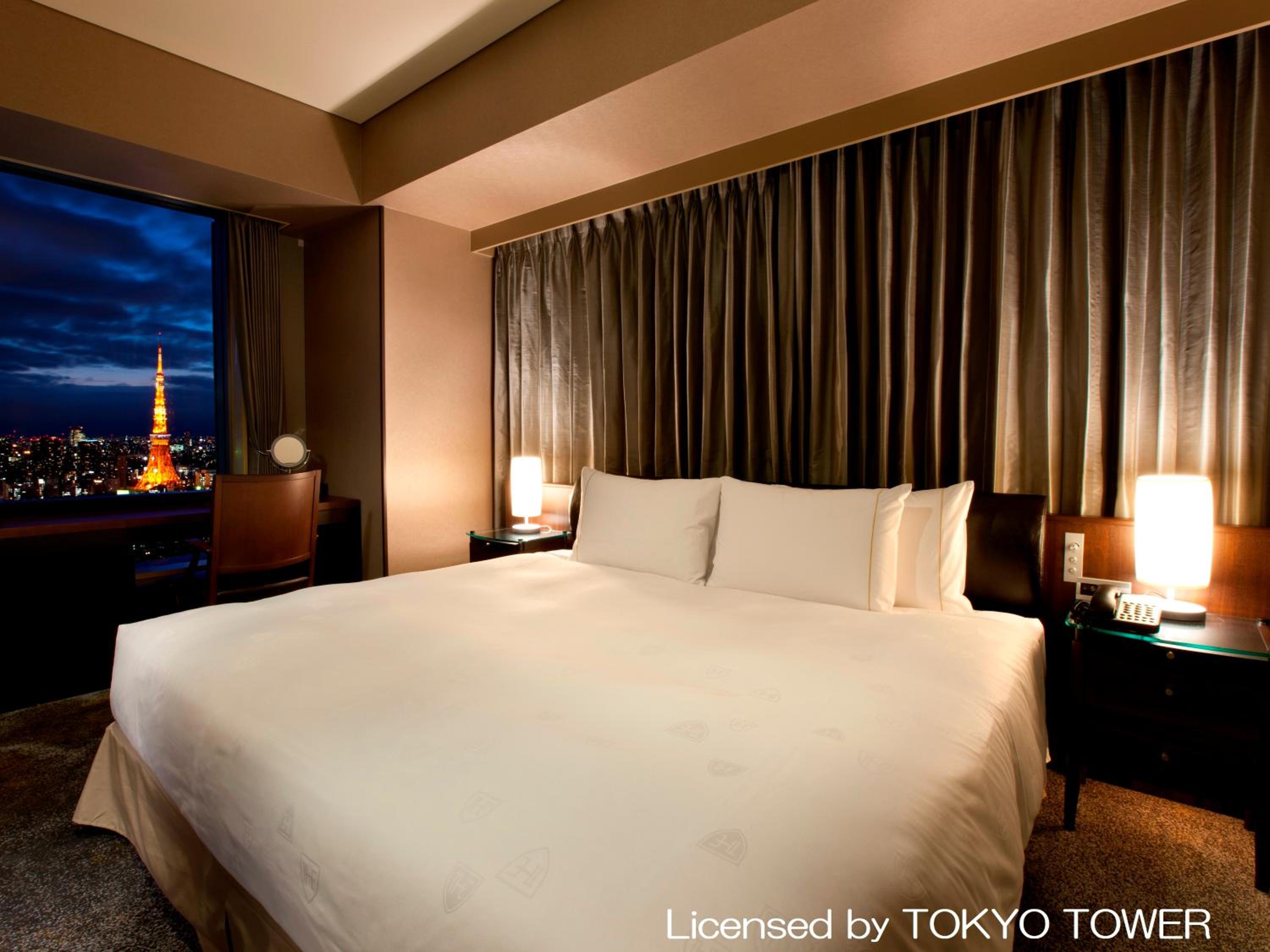 Premium Floor Junior Suite King Room with Lounge Access