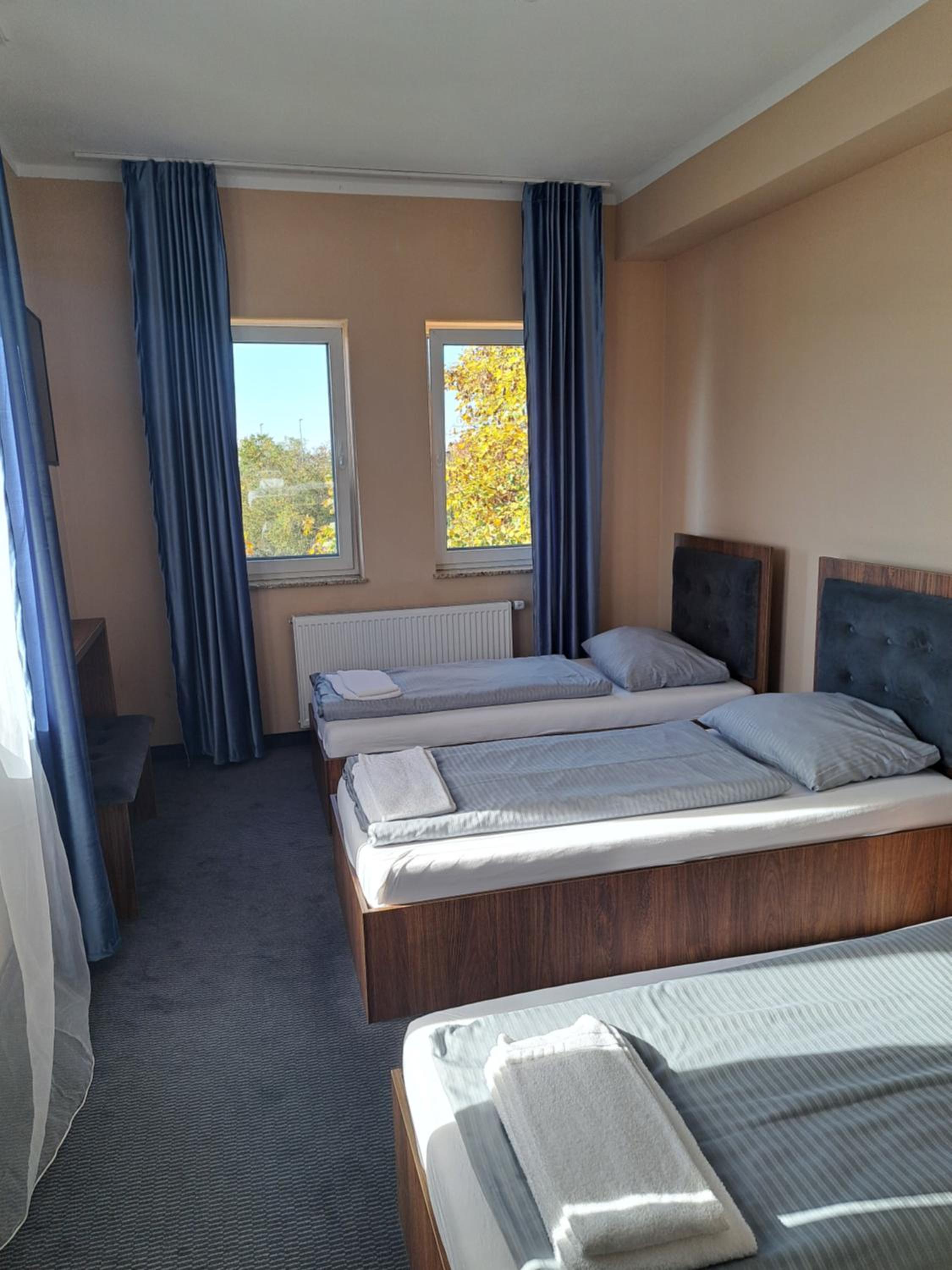 Deluxe Triple Room photo 1