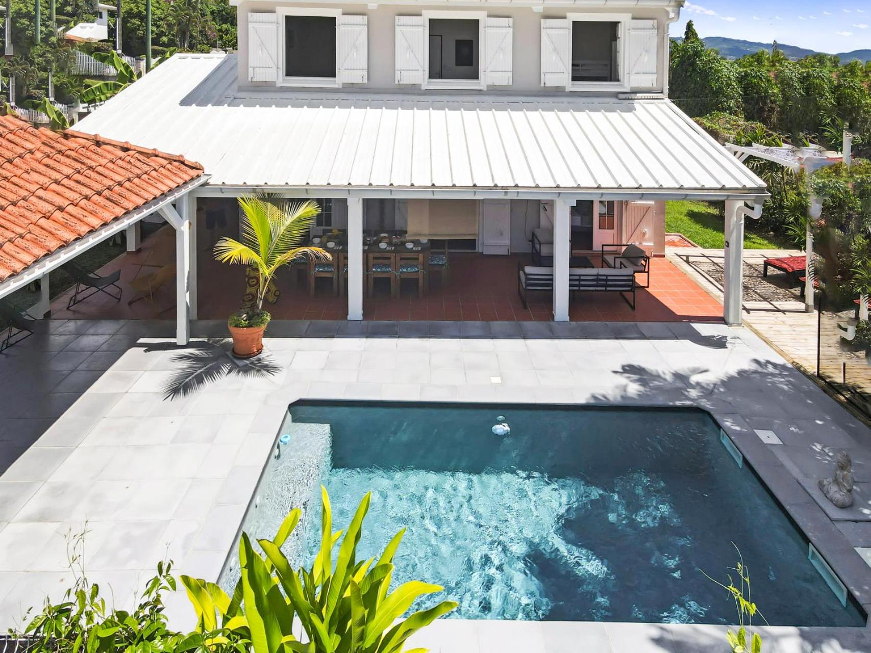 Villa photo 3
