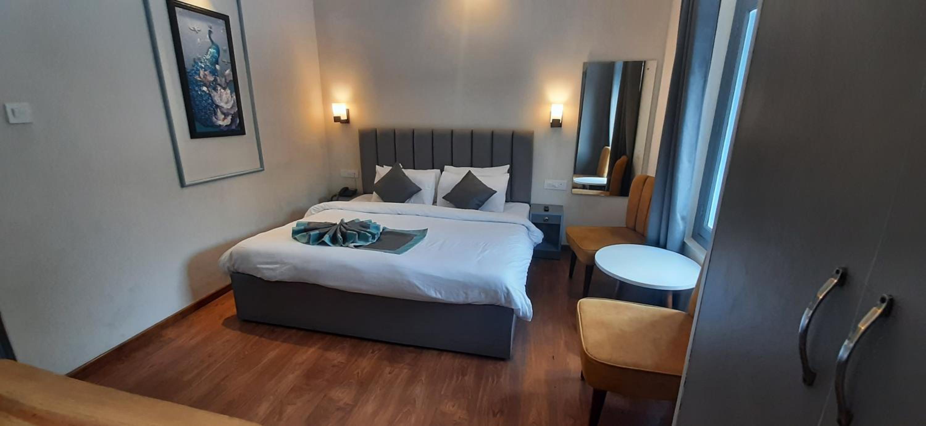 Superior King Room - Photo 4