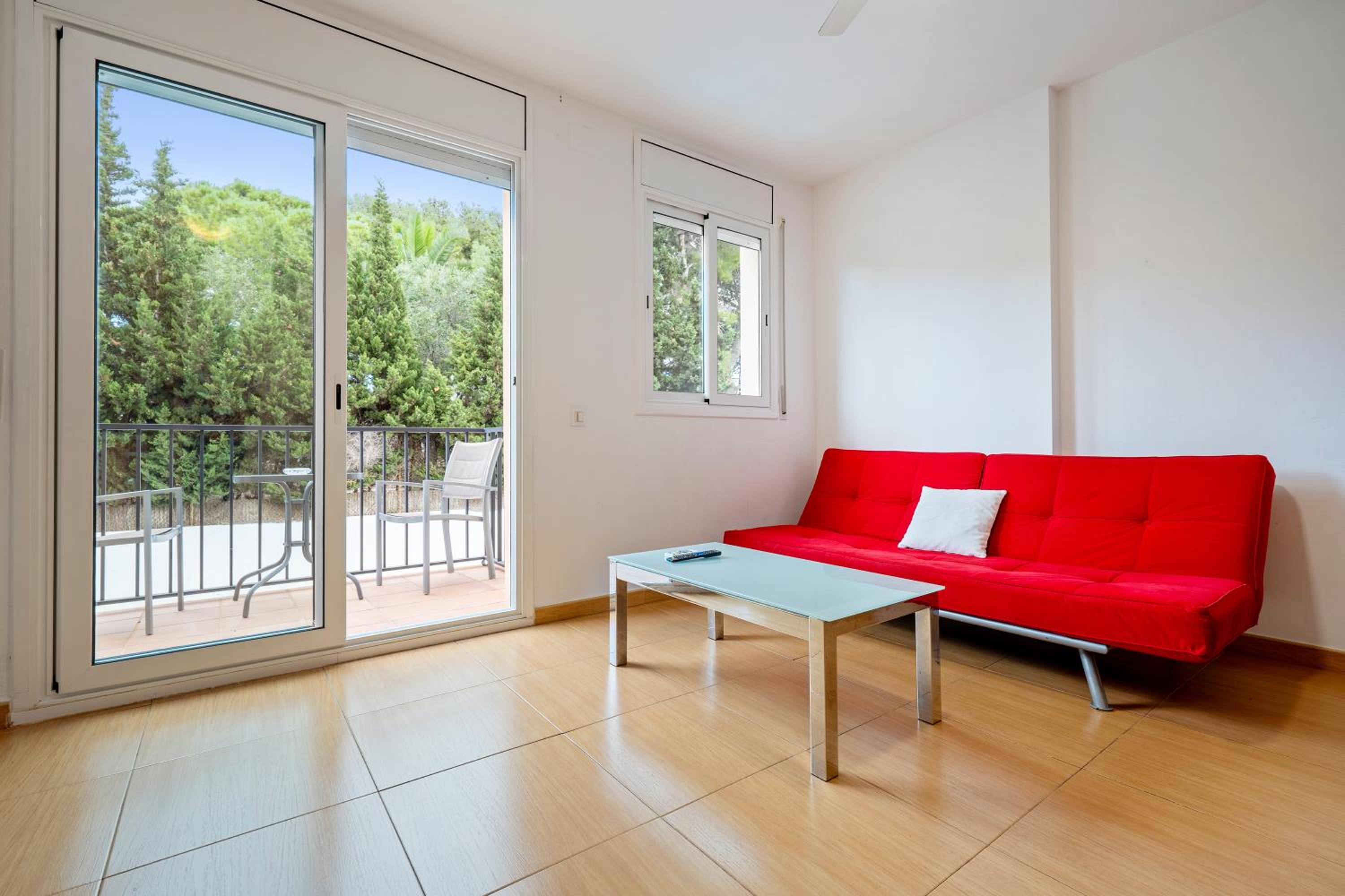 Superior One-Bedroom Apartment with Balcony