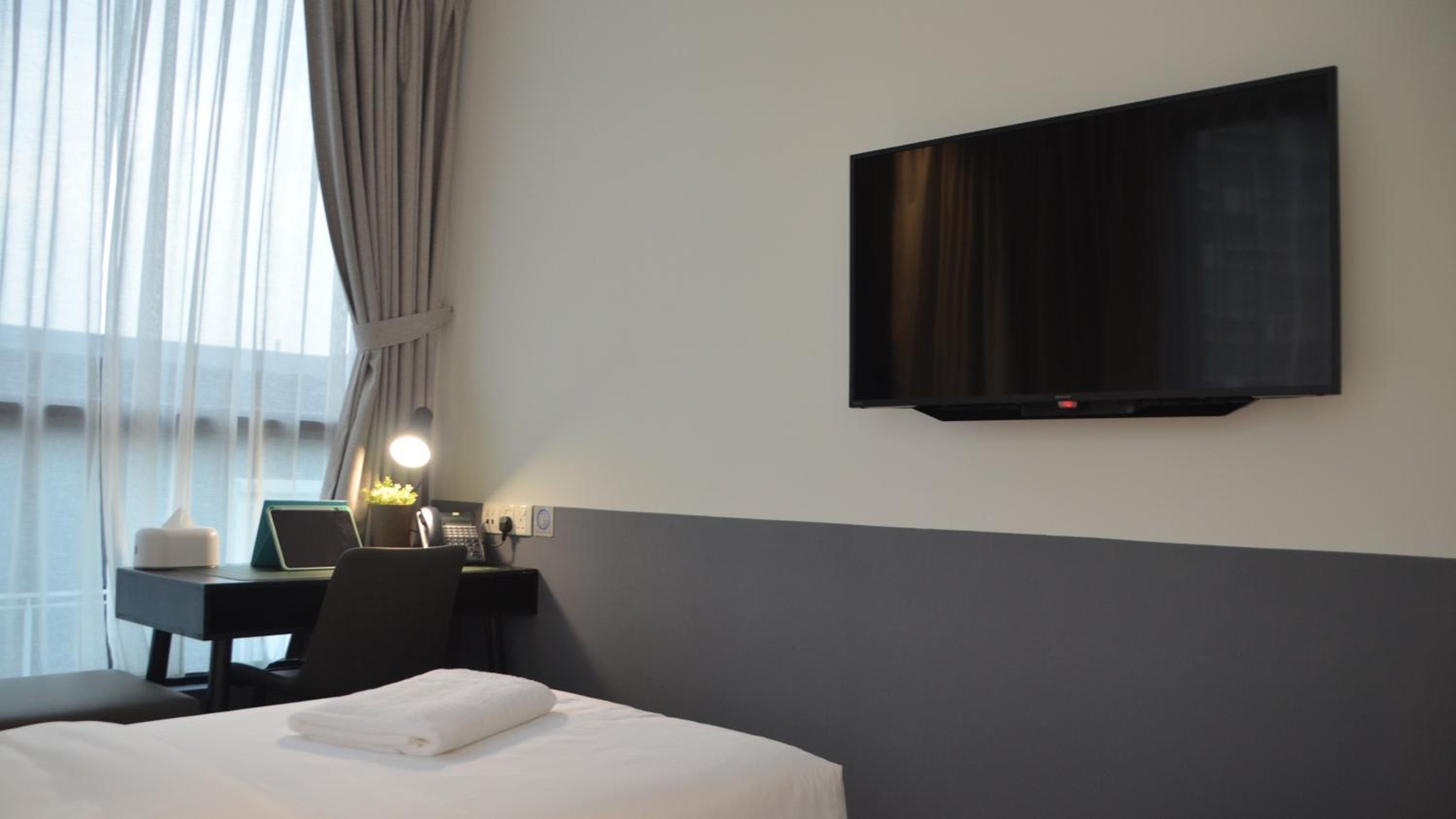 Standard Twin Room photo 2
