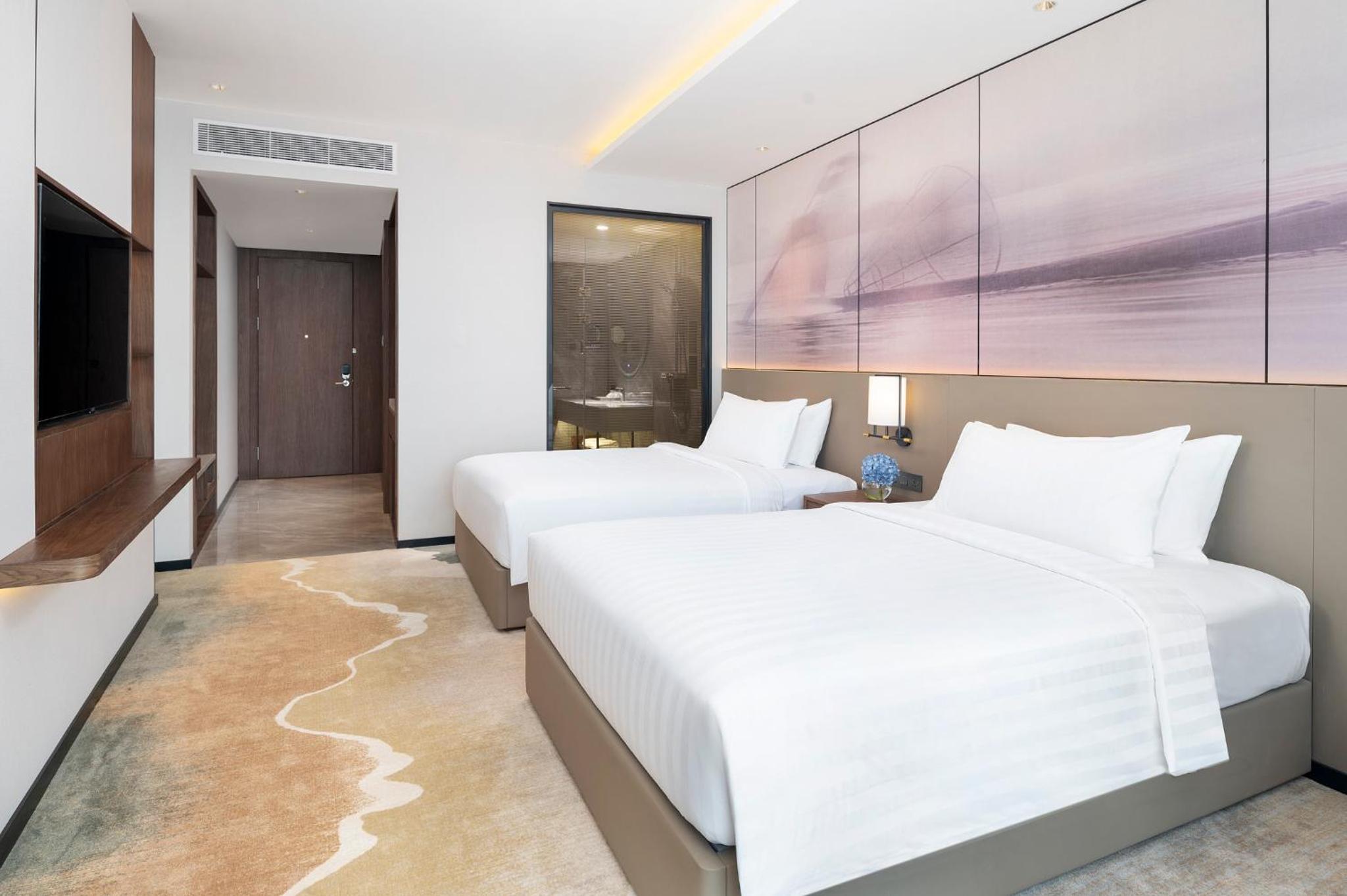 Twin Room with Lake View