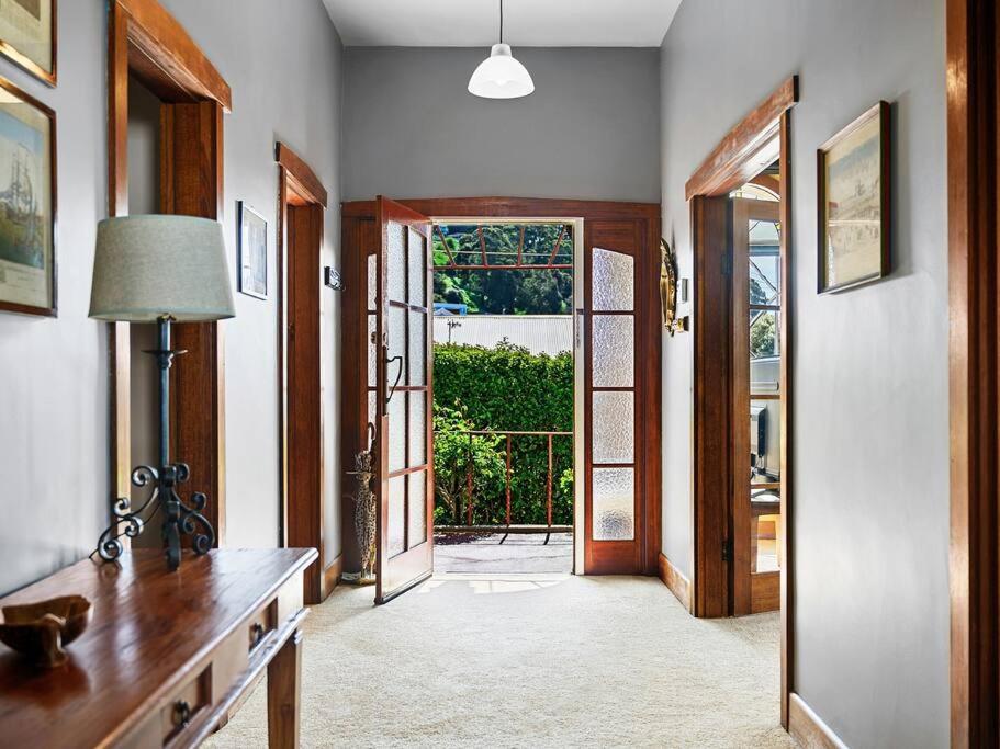 Three-Bedroom House photo 1